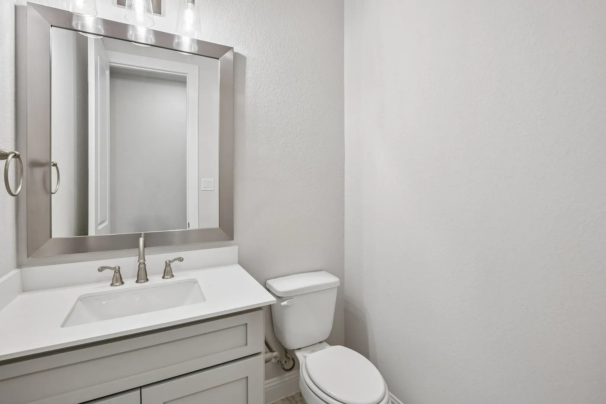 Homesite 4205 Powder Room