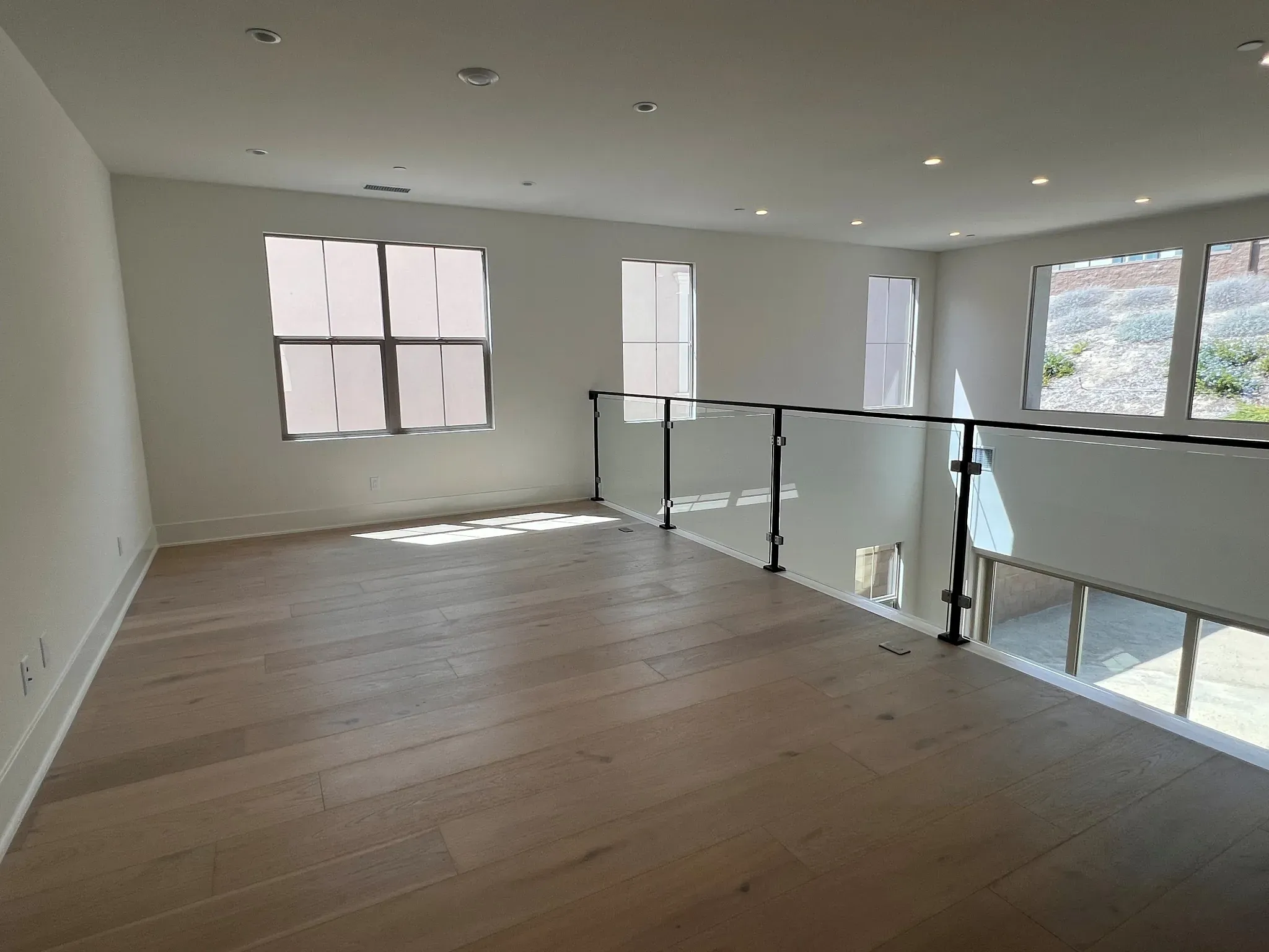Lot 100 Loft