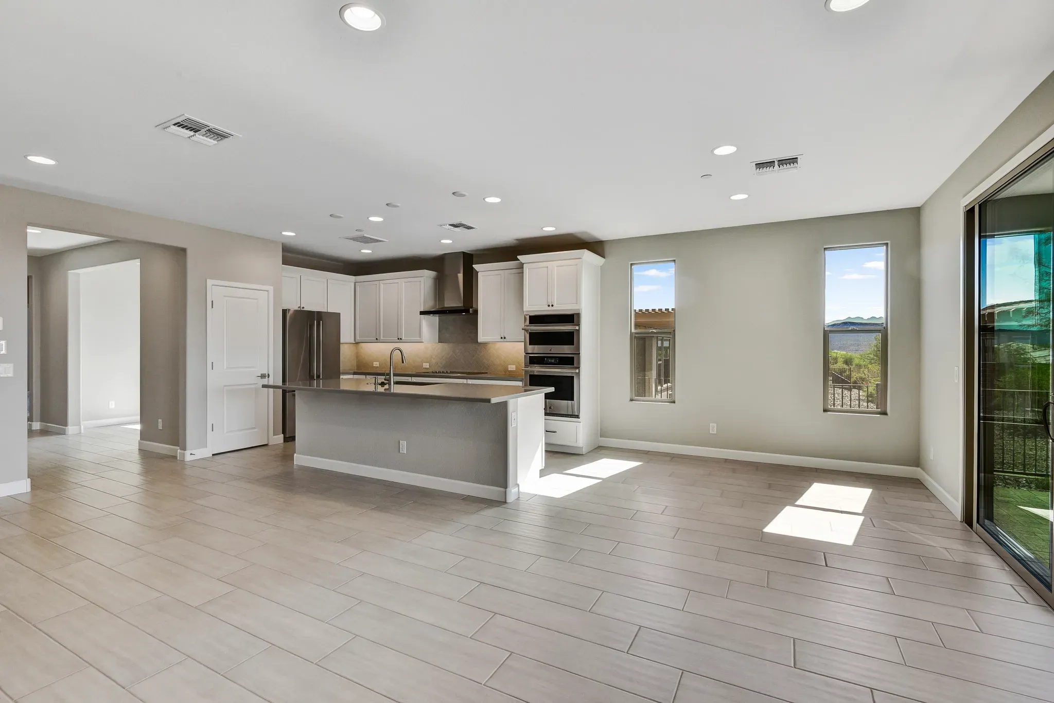 Trilogy Verde River Valletta HS 983 Kitchen