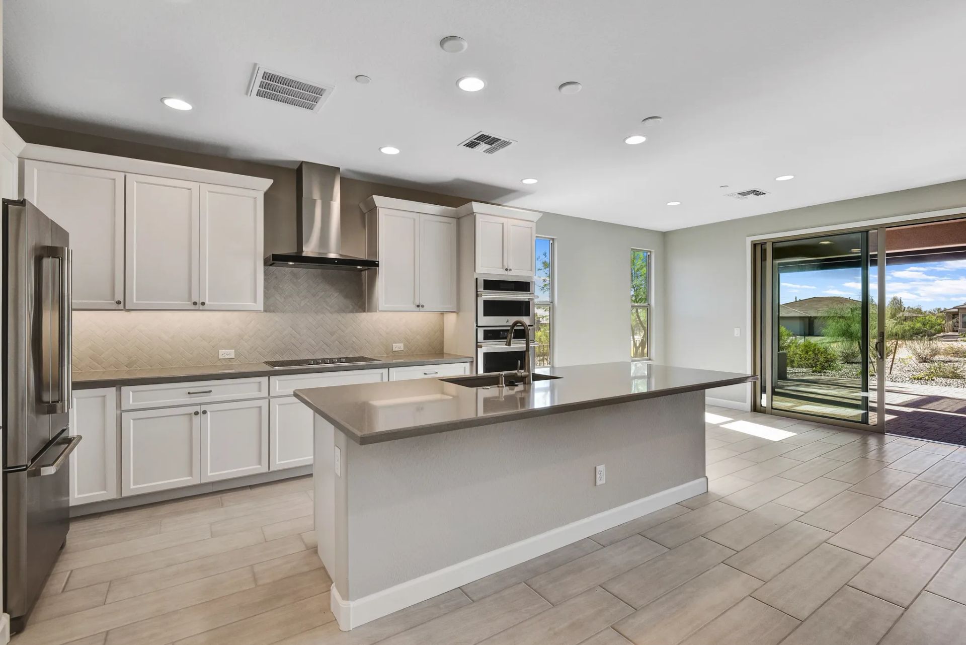 Trilogy Verde River Valletta HS 983 Kitchen