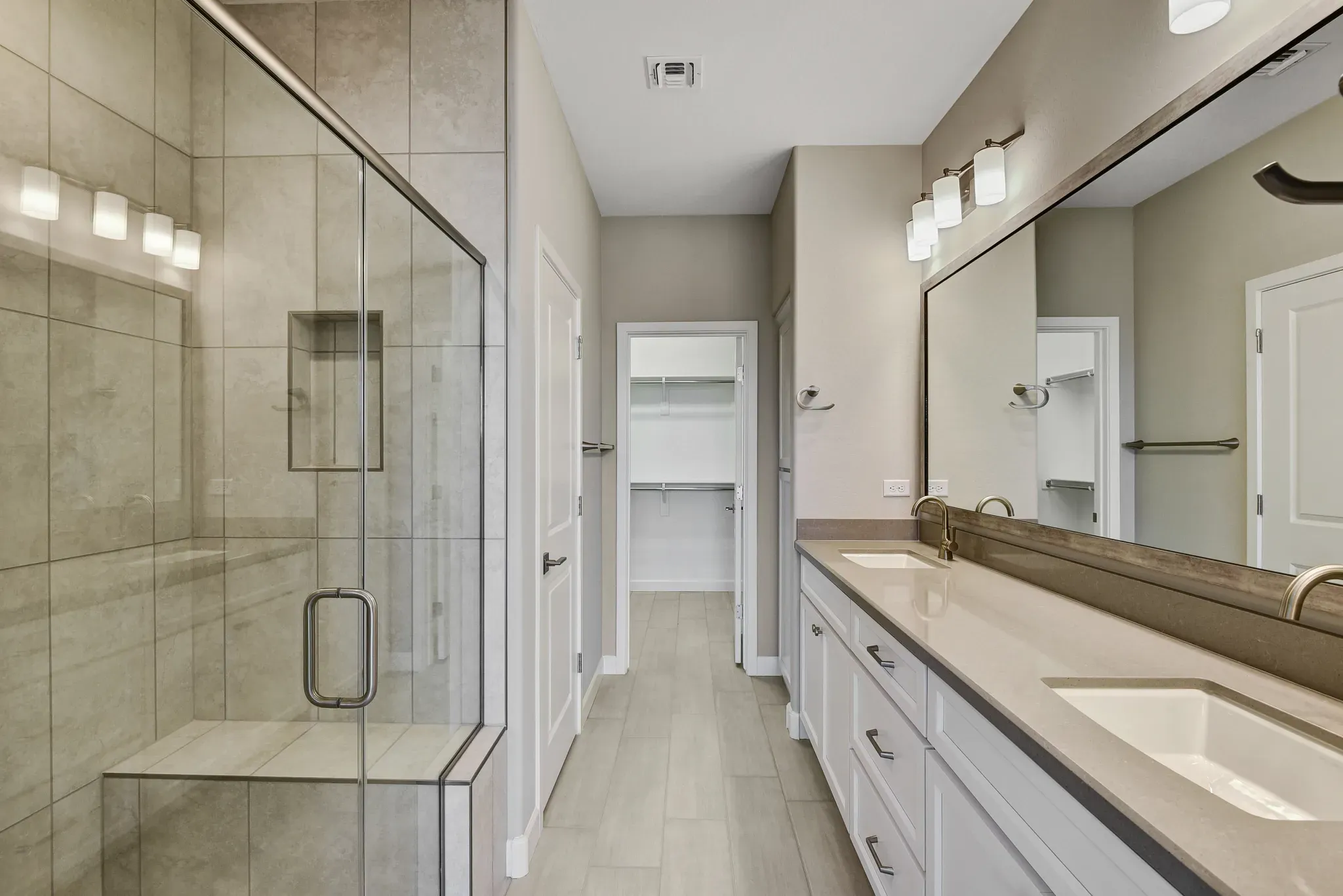 Trilogy Verde River Valletta HS 983 Primary Bath