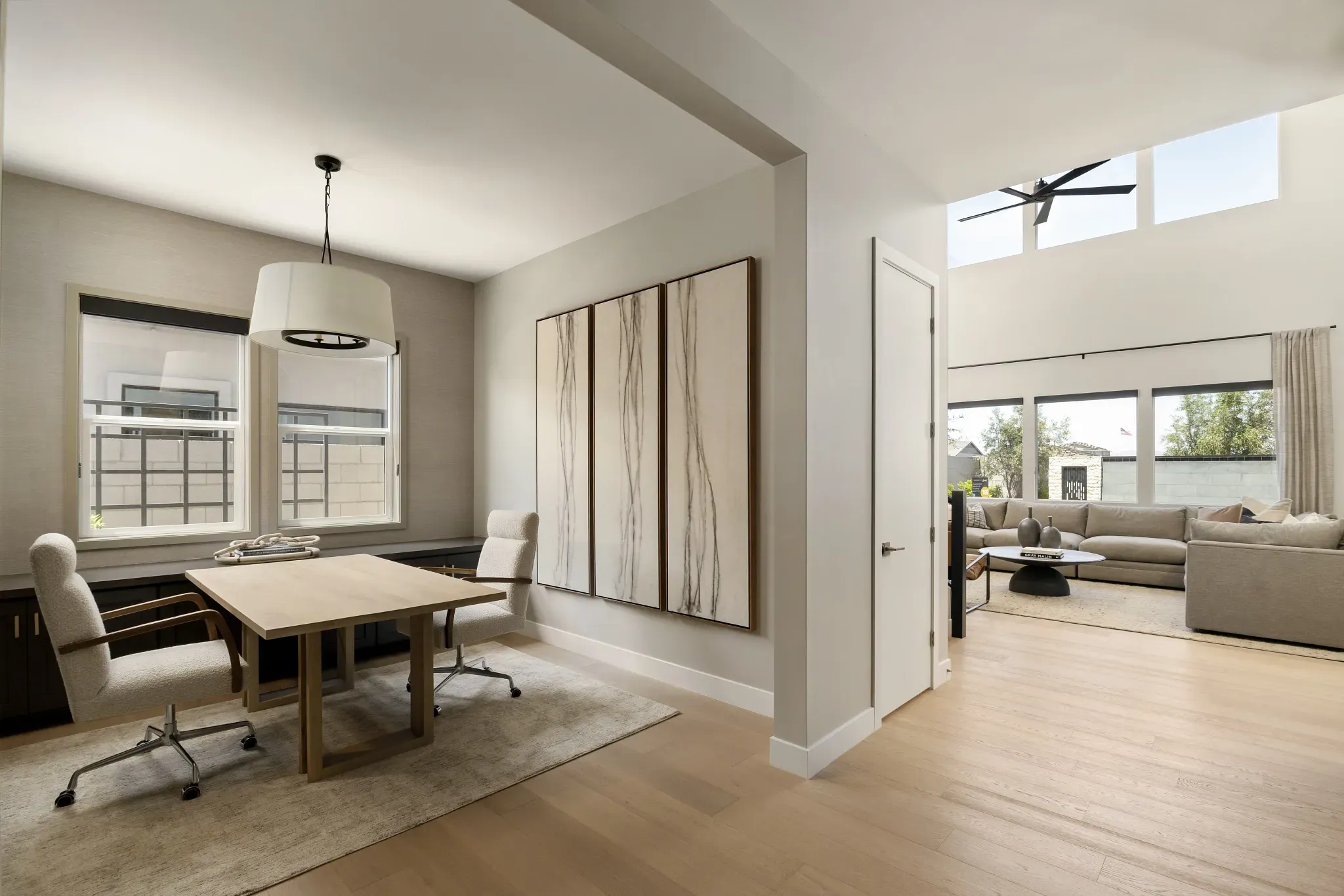 Model Plan 5036 Entry and Office