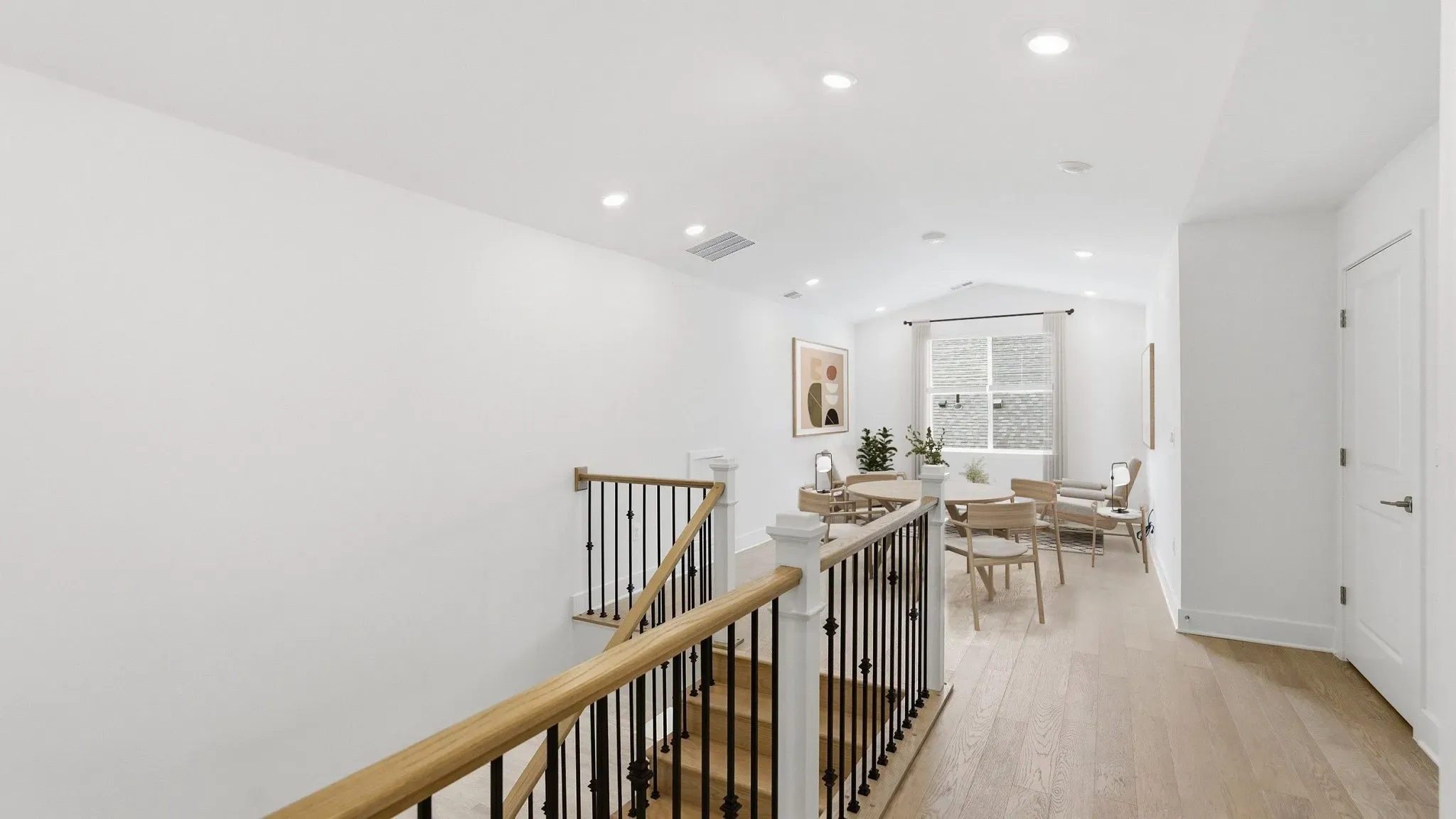 Ascend w/Loft Virtually Staged Loft