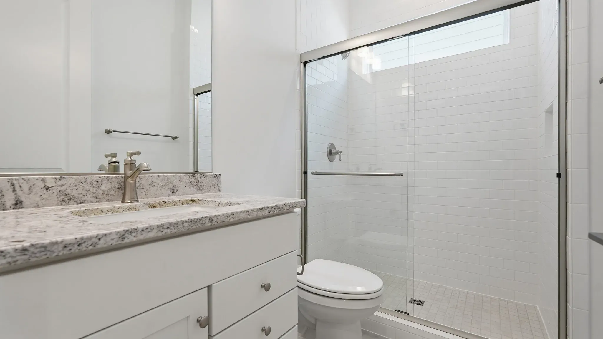 Wonder Guest Bath