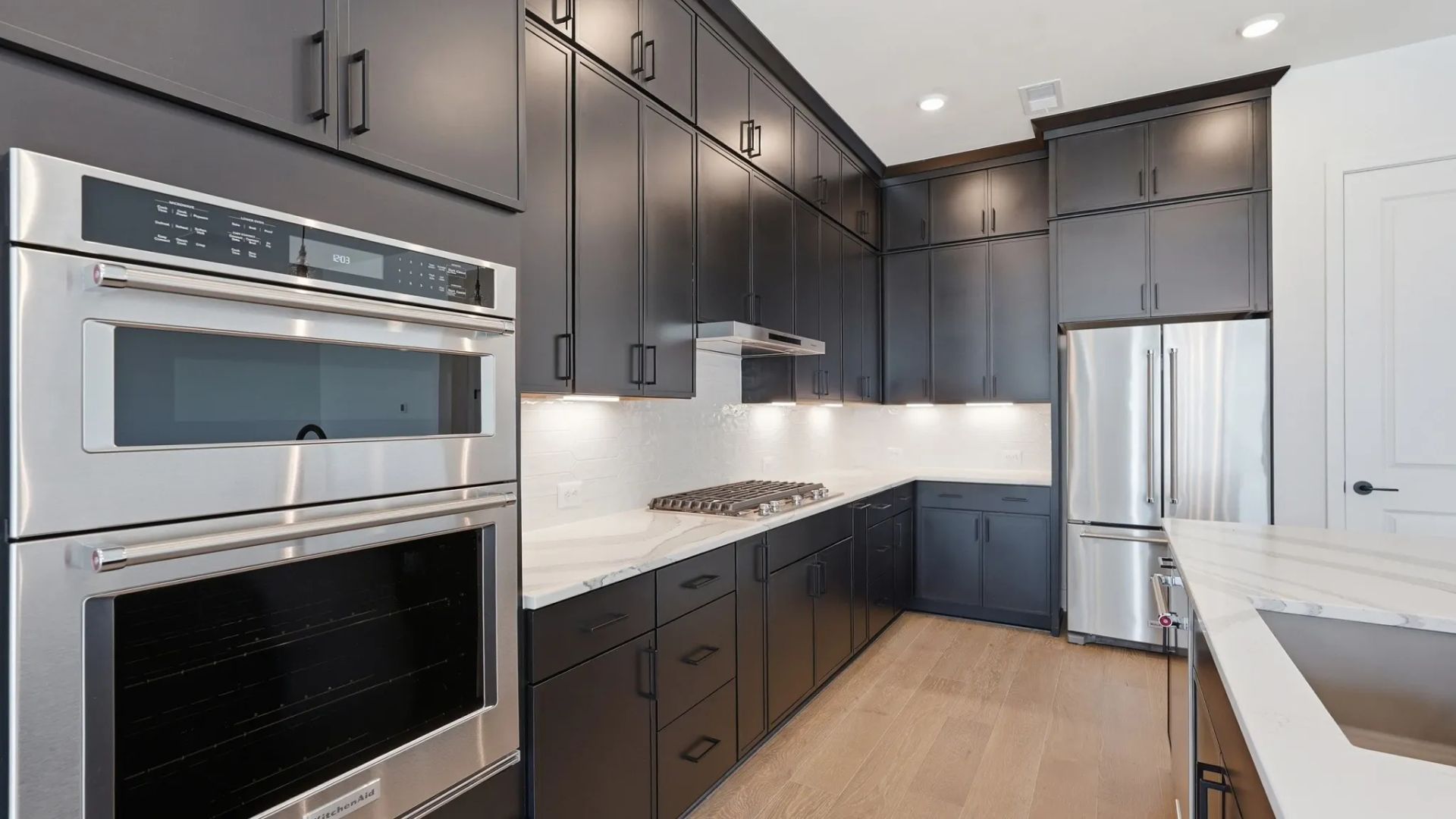 Vantage Kitchen