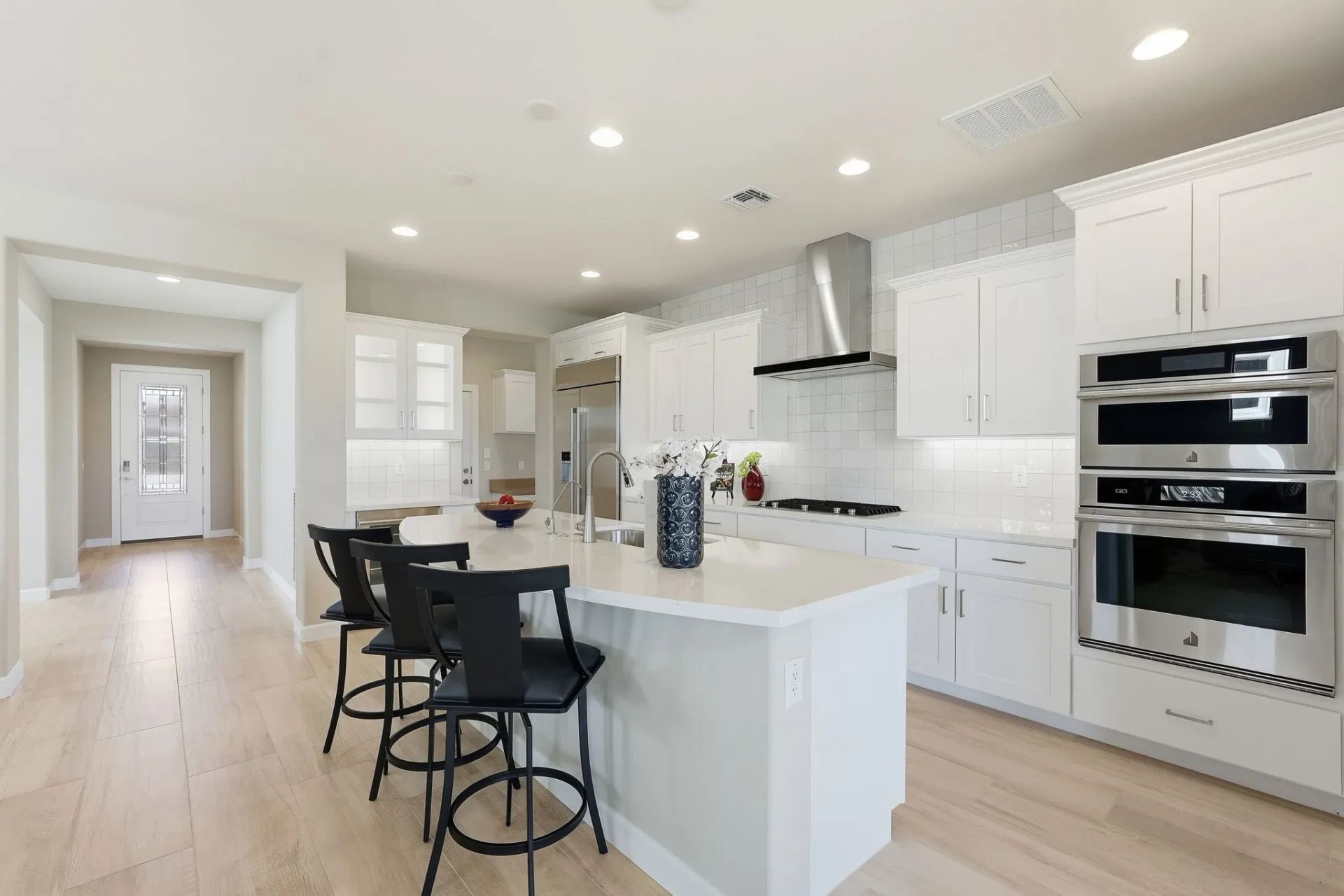 Trilogy Encanterra Nice HS 1988 Kitchen
