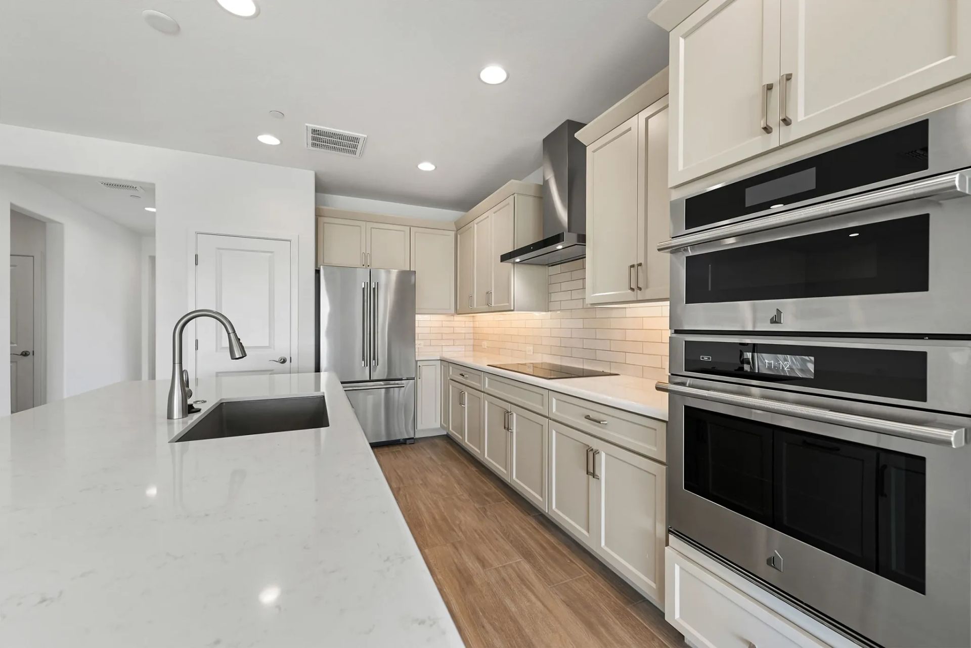 Trilogy Verde River Valletta HS 981 Kitchen