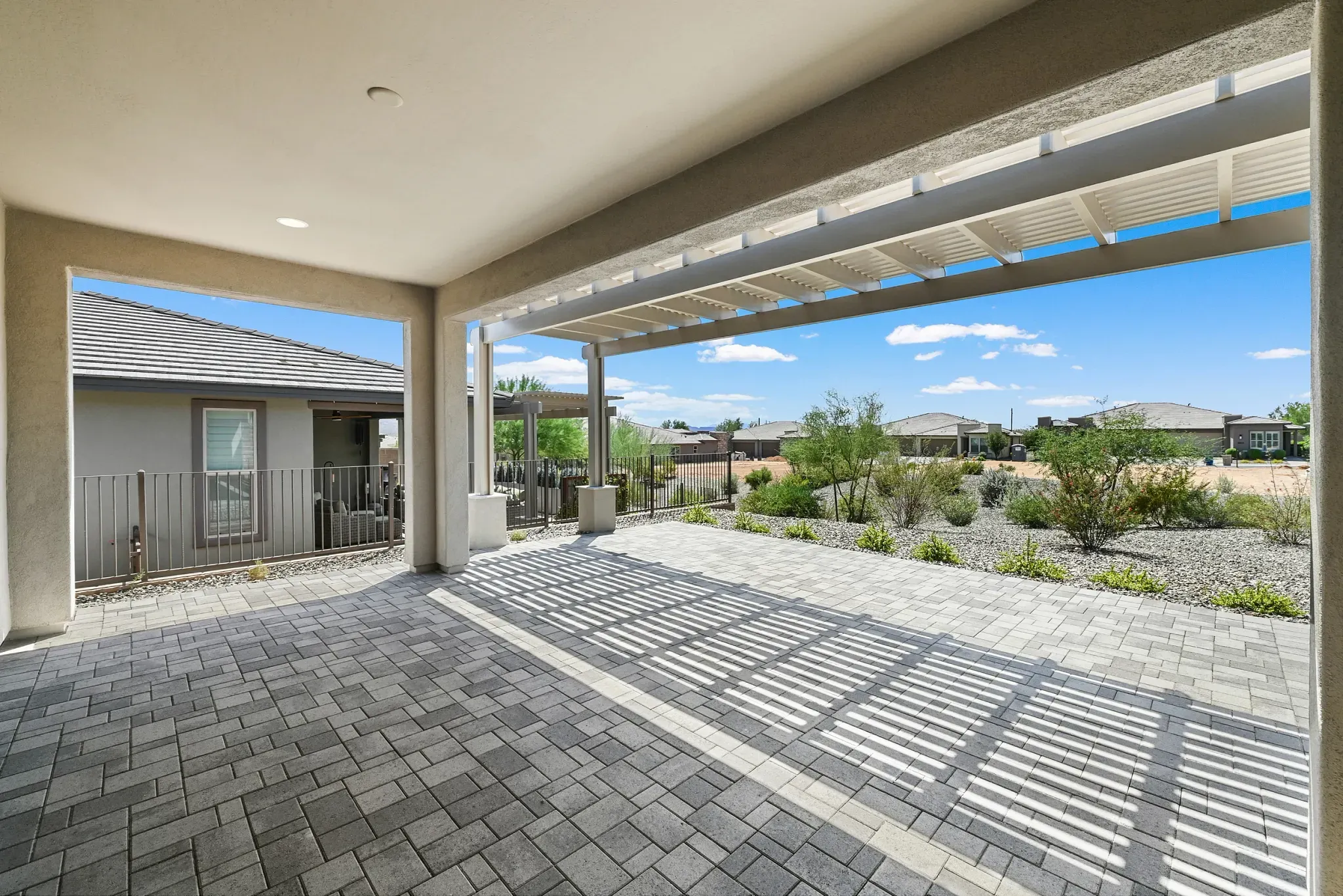 Trilogy Verde River Valletta HS 981 Covered Patio