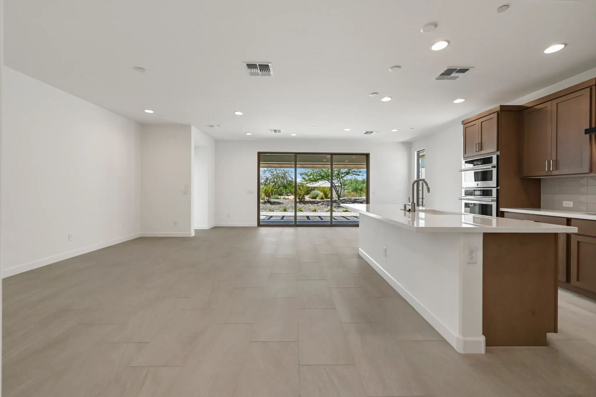 Trilogy Verde River Valletta HS 982 Great Room