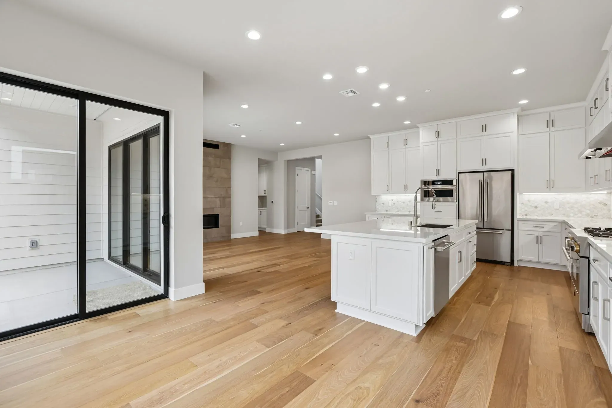 Light House Homesite 657 Kitchen