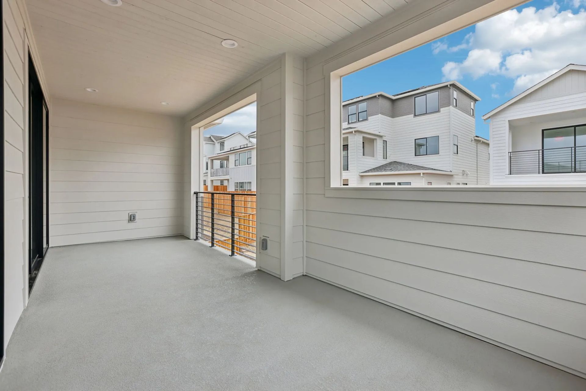 Light House Homesite 657 Balcony