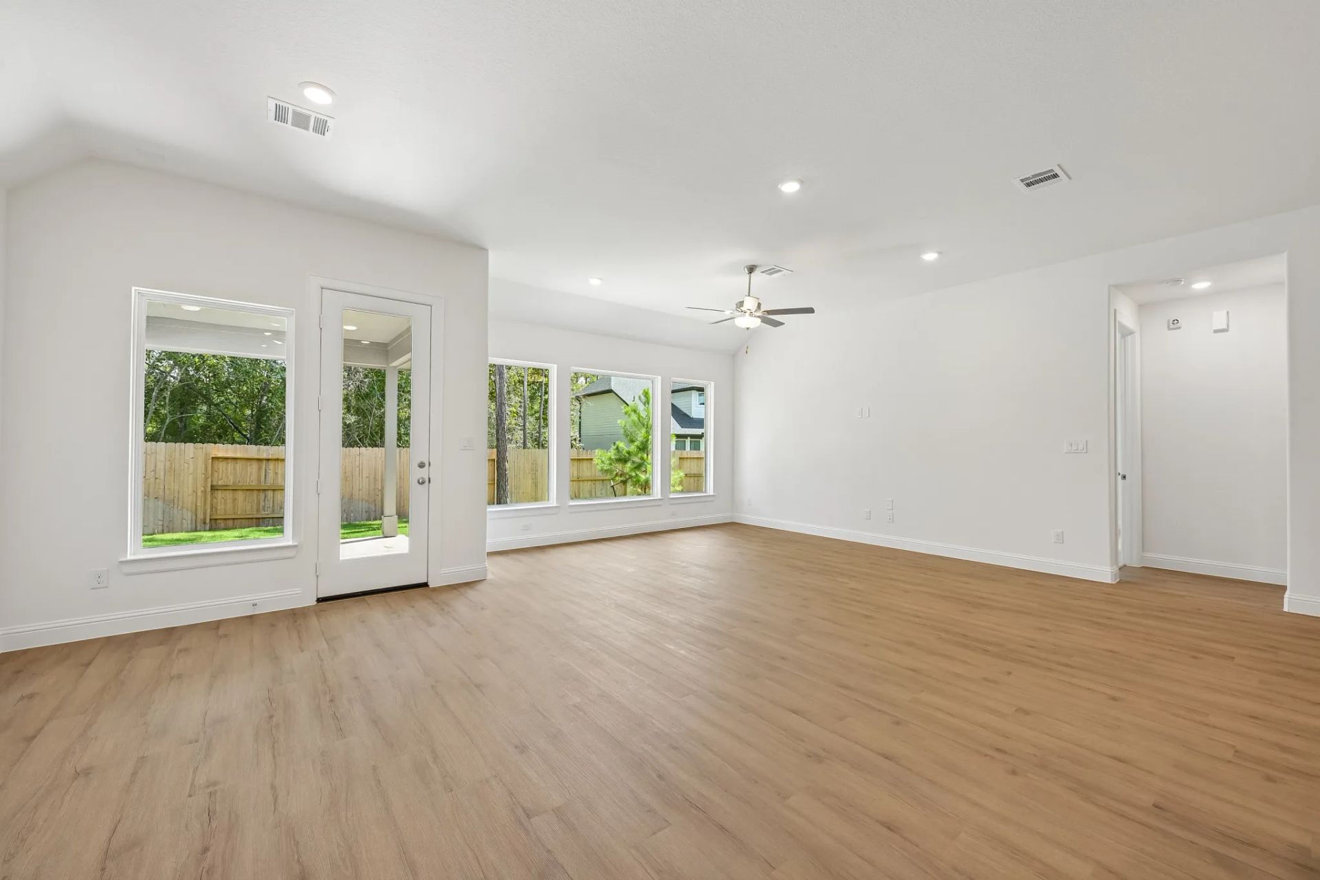Homesite 2503 Dining - Staged