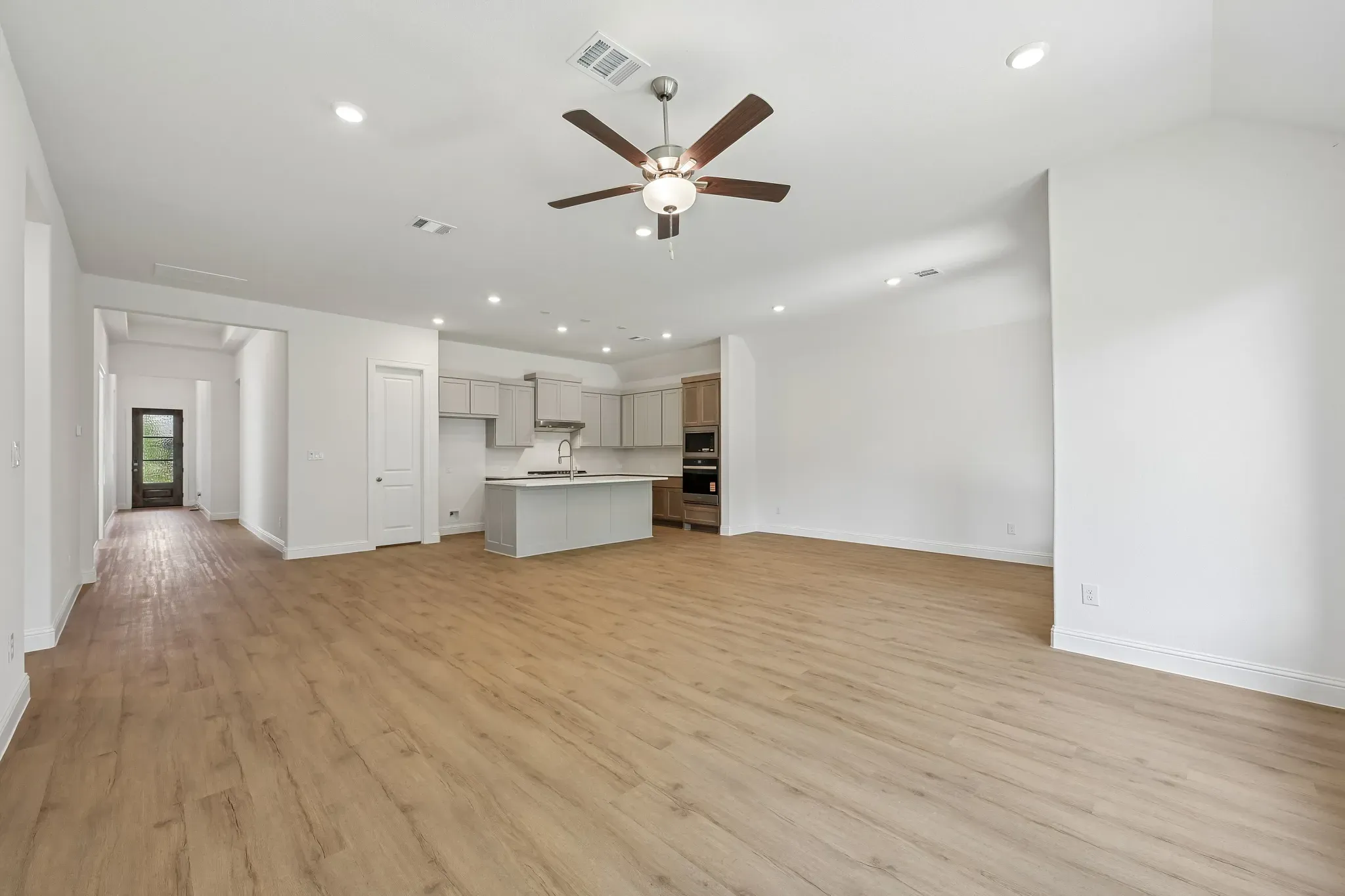 Homesite 2503 Great Room - Staged