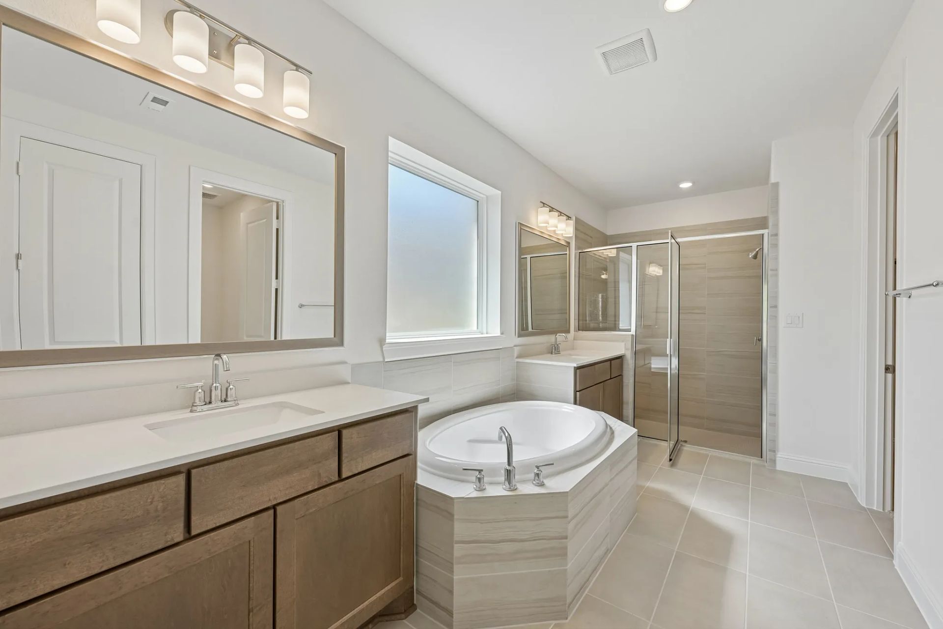 Homesite 2503 Primary Bath