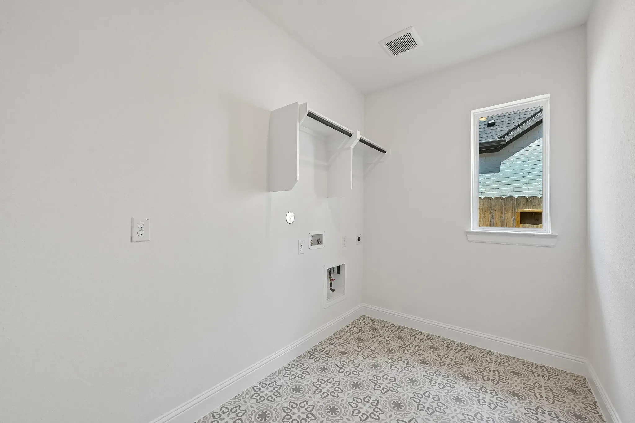 Homesite 2503 Laundry Room