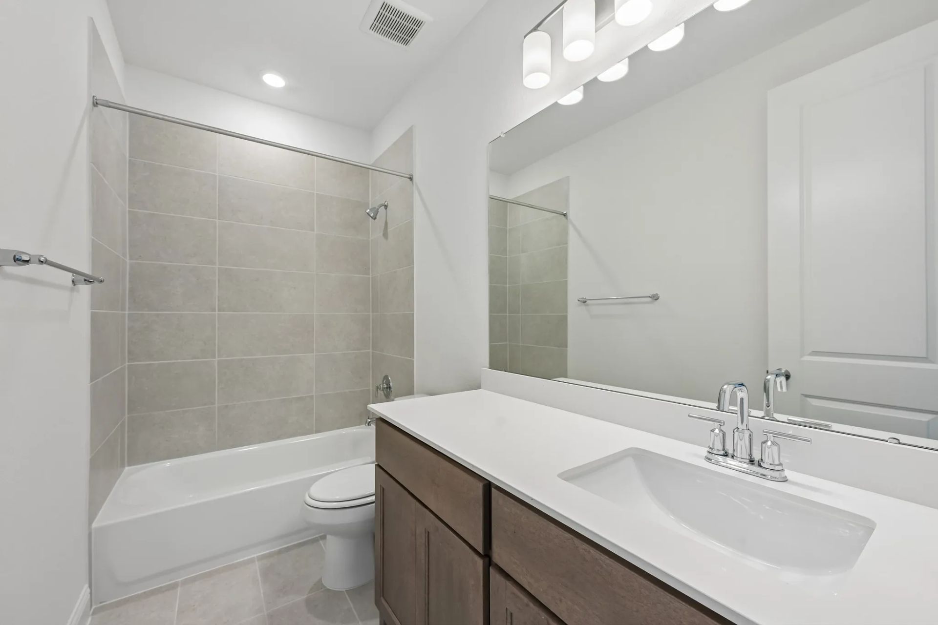 Homesite 2503 Bath 2