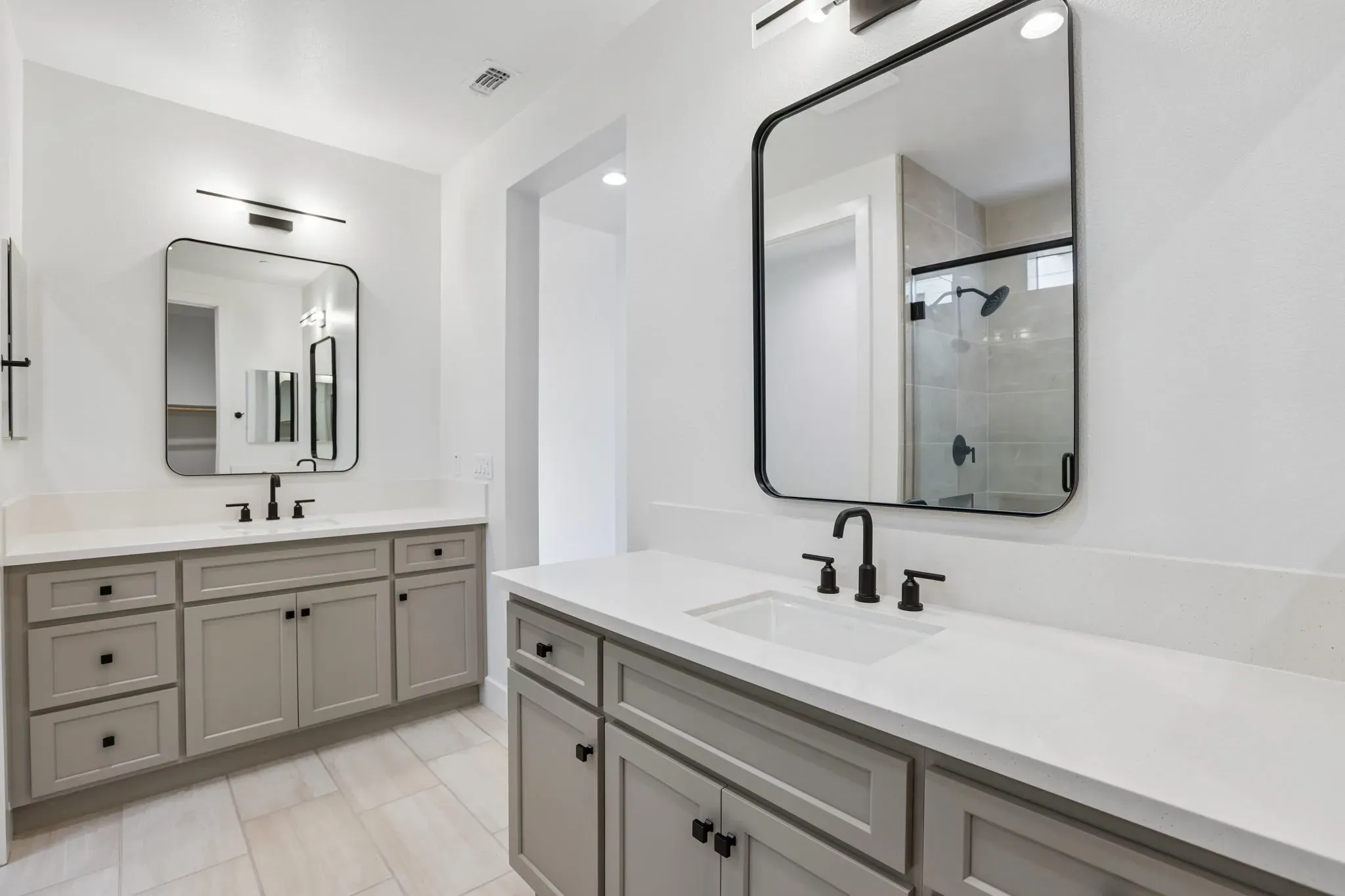 Sky House Homesite 870 First Floor Primary Bath