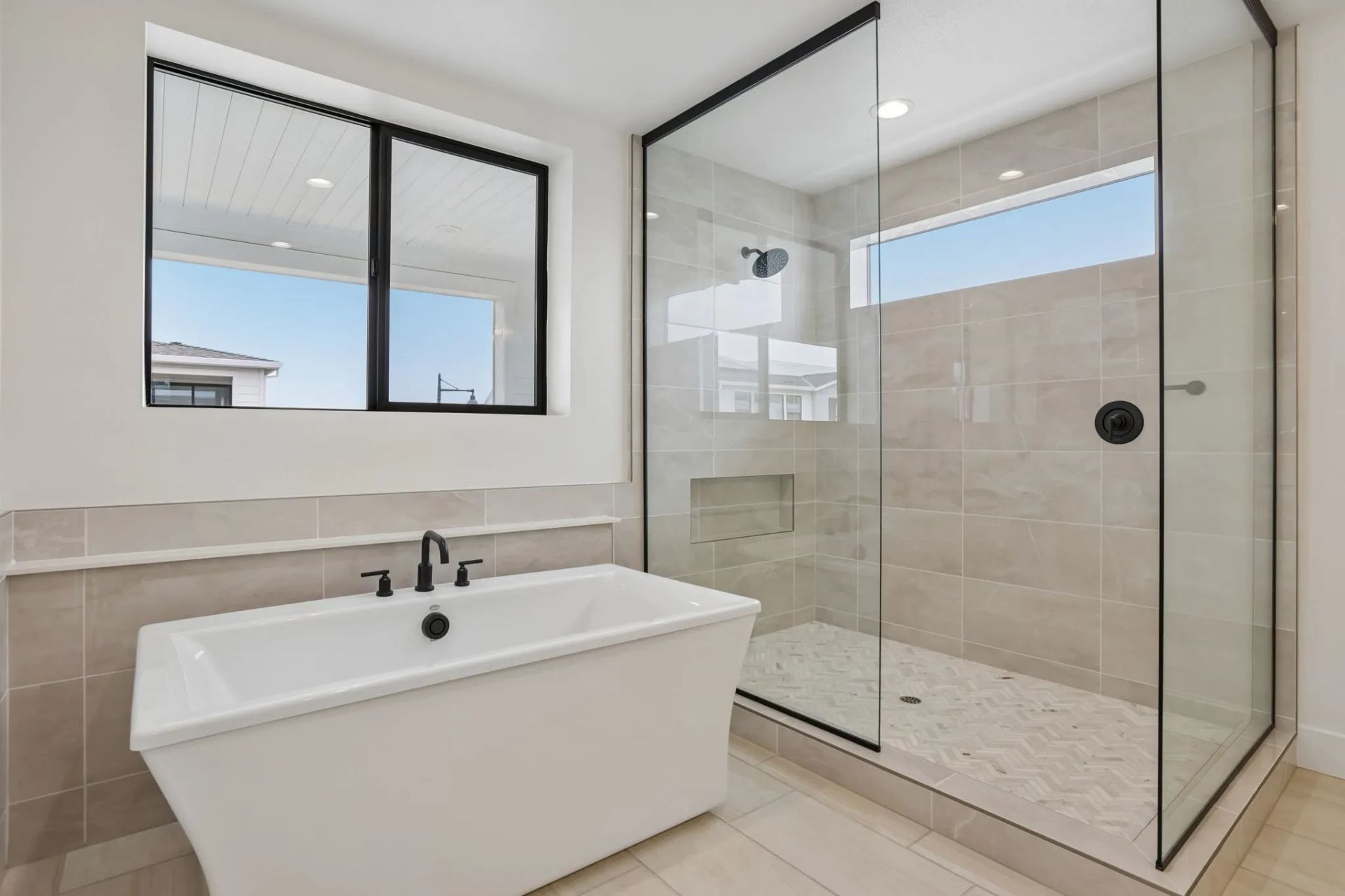 Sky House Homesite 870 Primary Bath