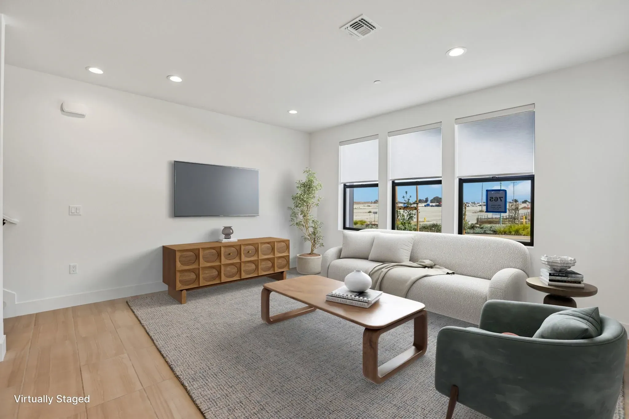 Bay House Homesite 765 Living Room Virtually Stage