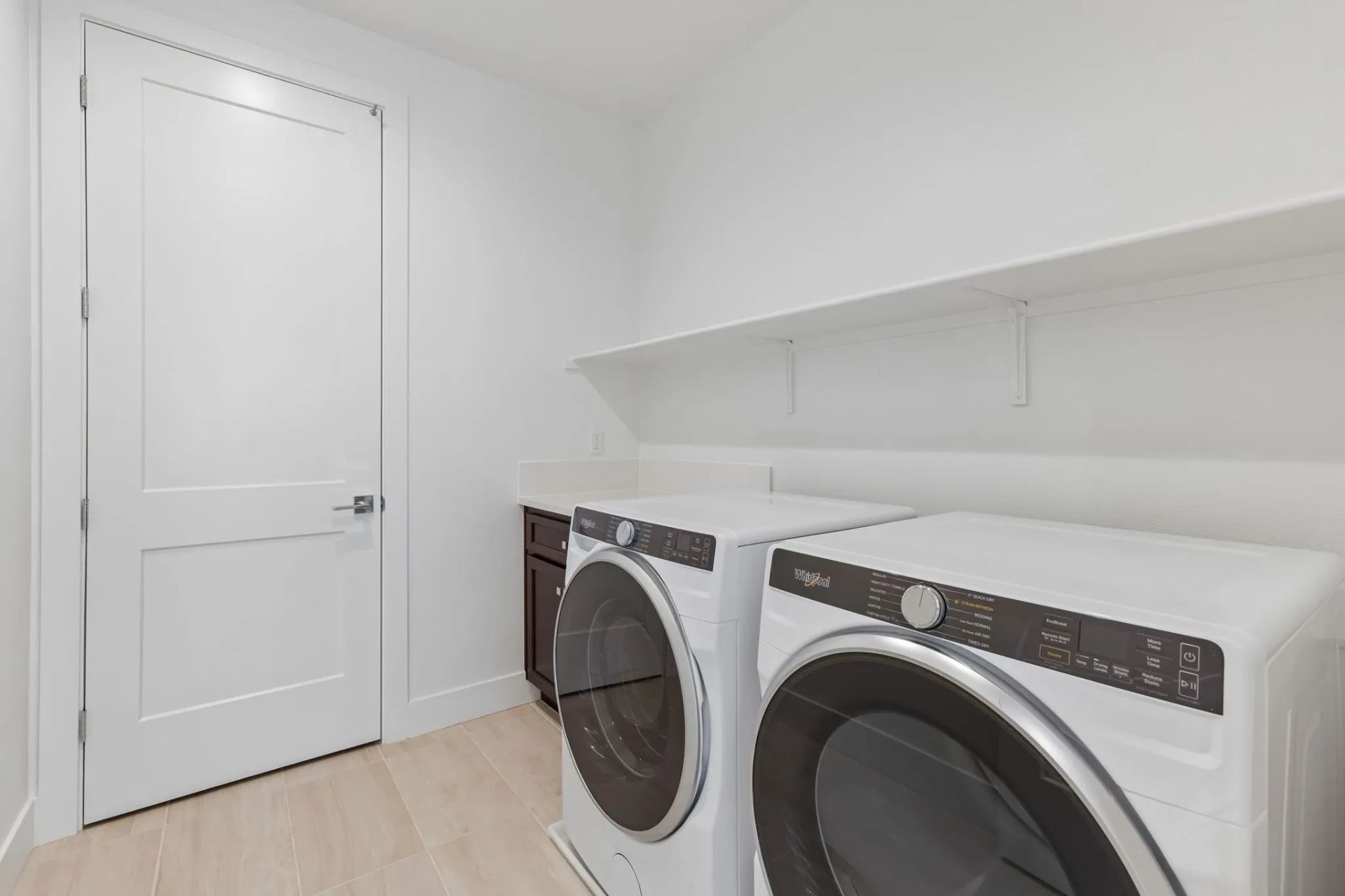 Bay House Homesite 767 Laundry