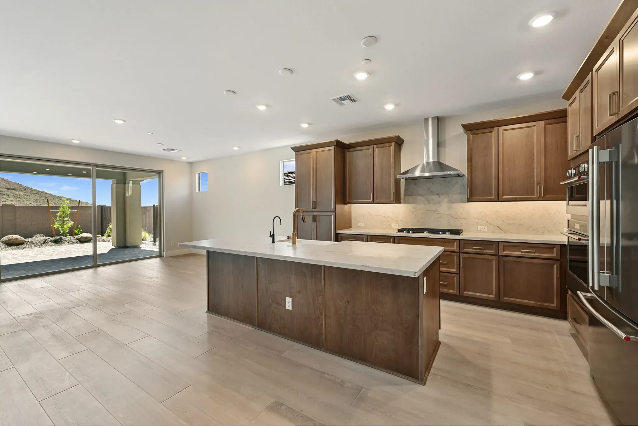 Trilogy Ridgecrest Flourish HS 150 Kitchen