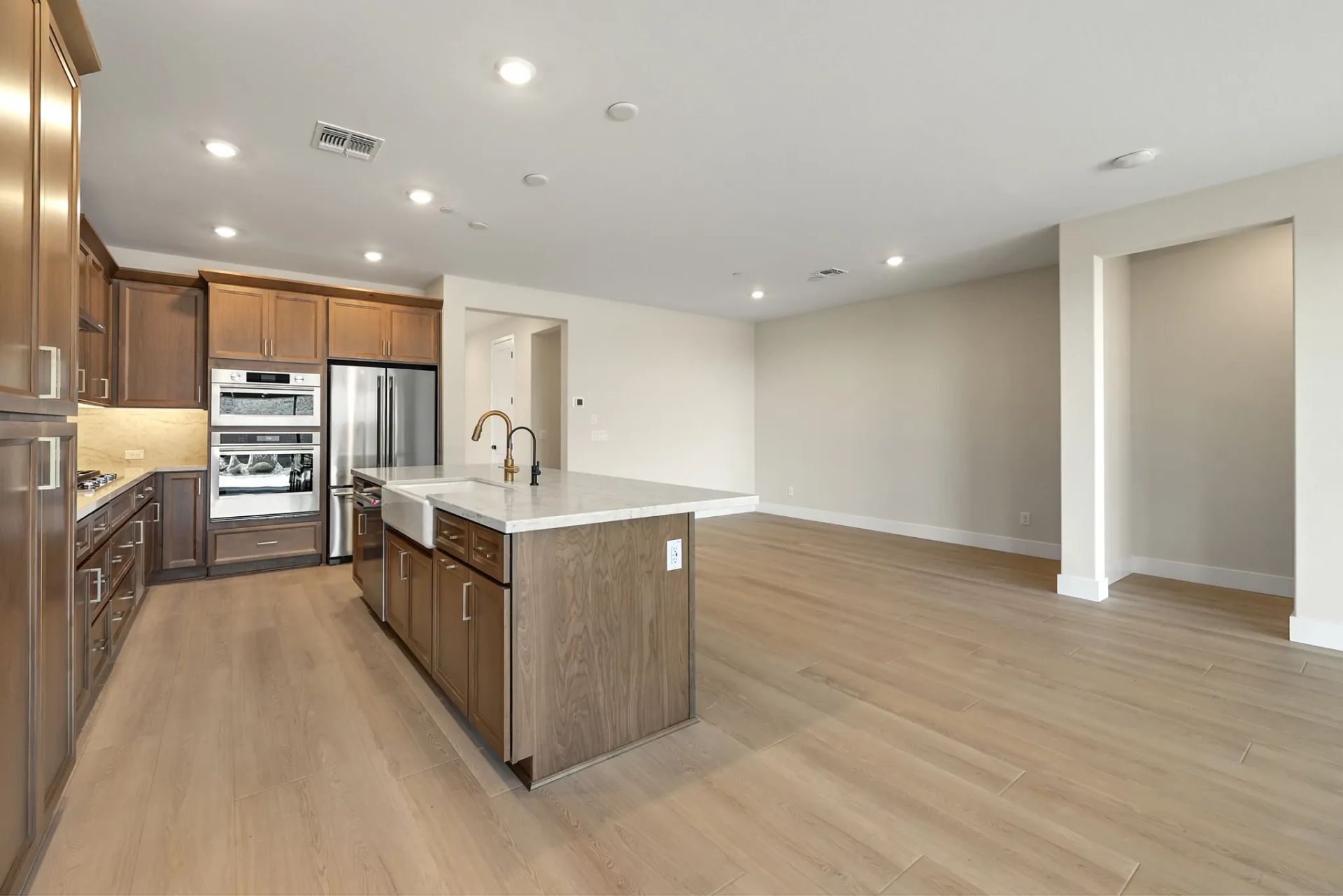 Trilogy Ridgecrest Flourish HS 150 Kitchen