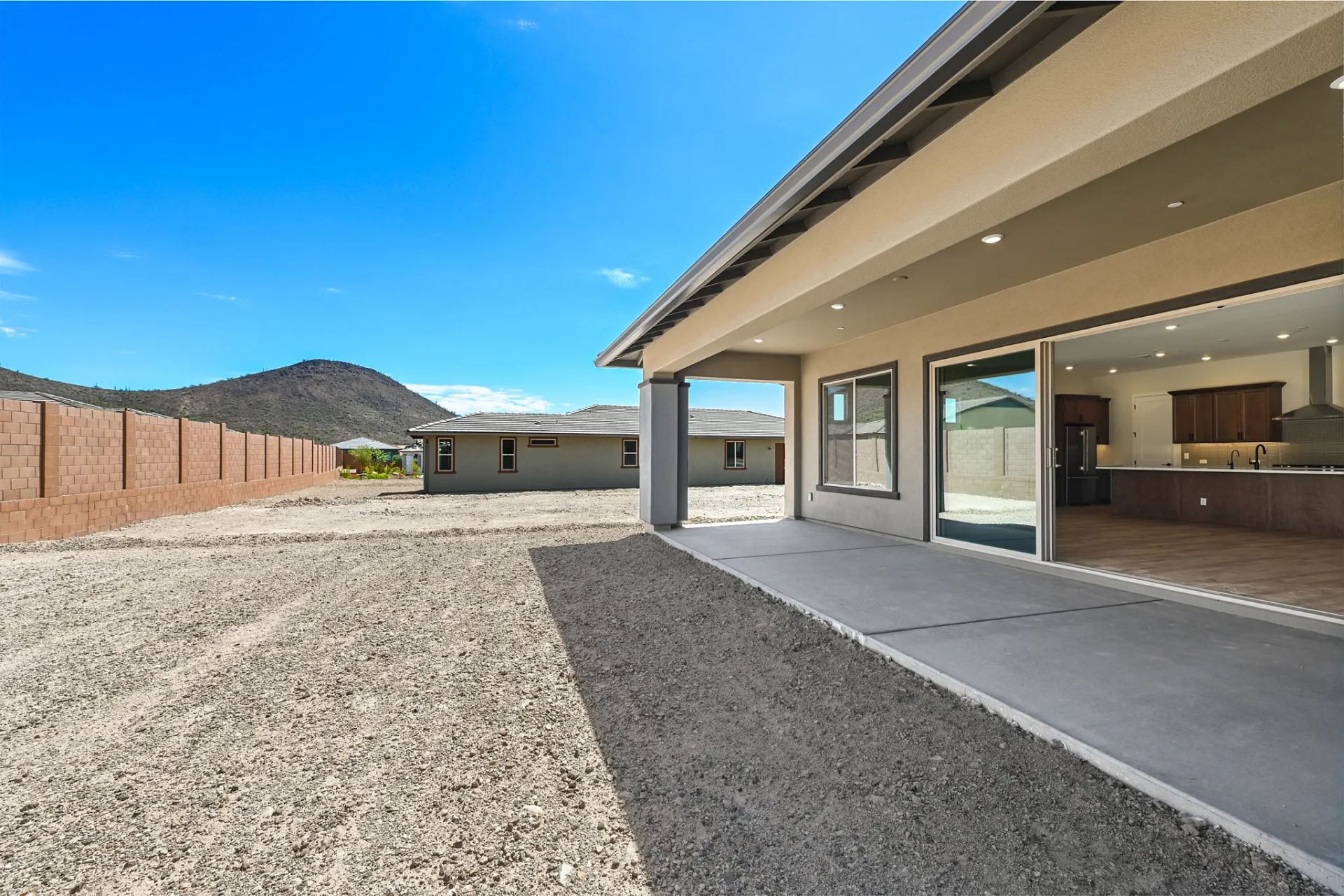 Trilogy Ridgecrest Discover HS 124 Covered Patio
