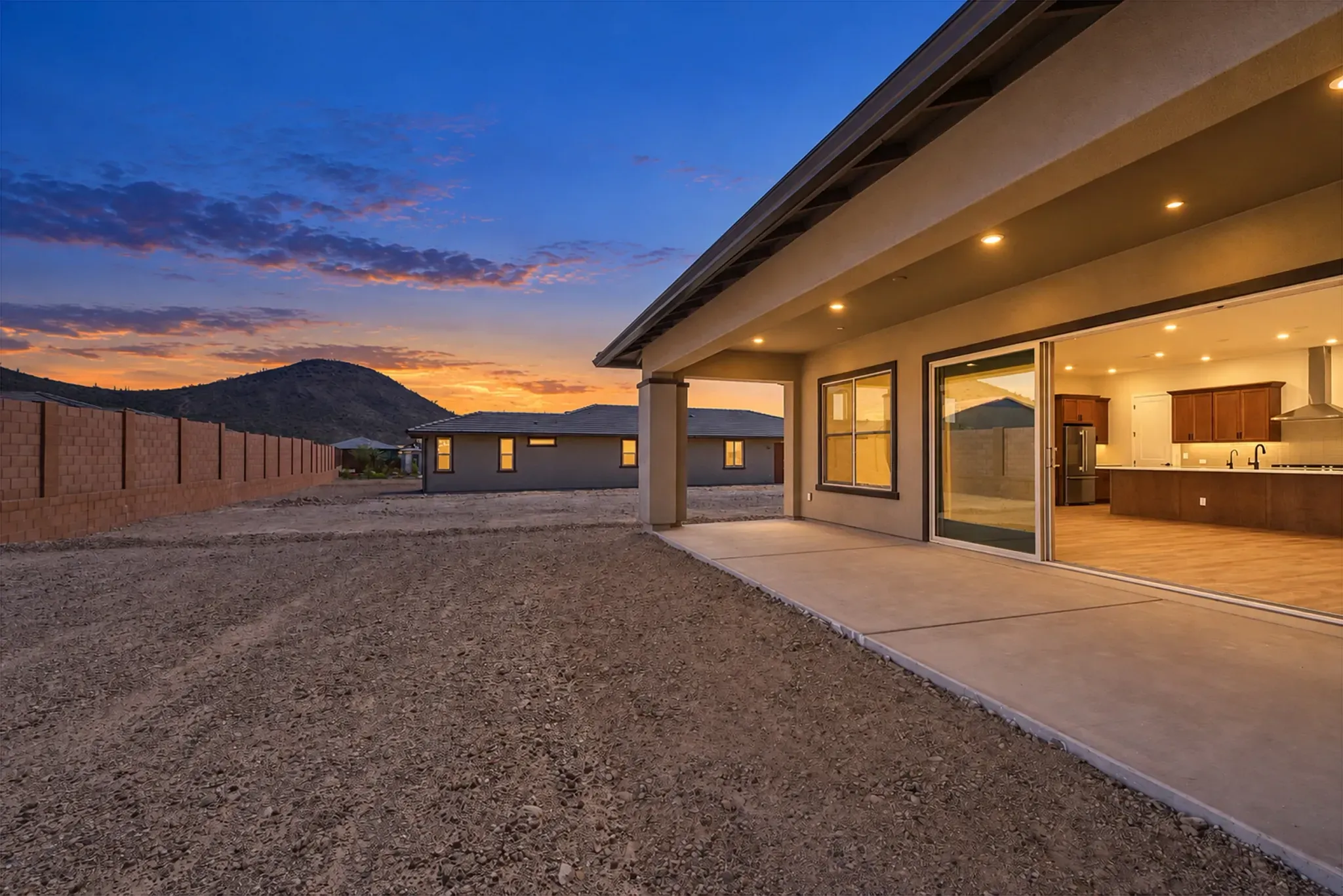 Trilogy Ridgecrest Discover HS 124 Patio Dusk