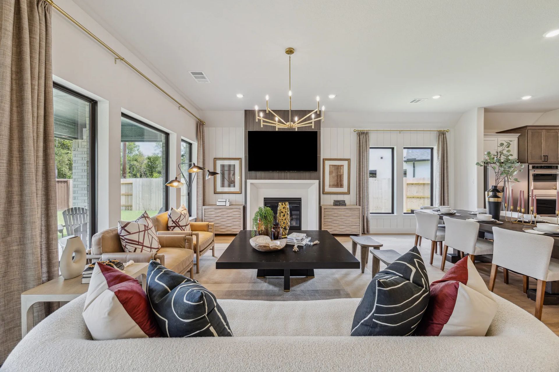 Plan 4043 Great Room - Staged, Look May Vary