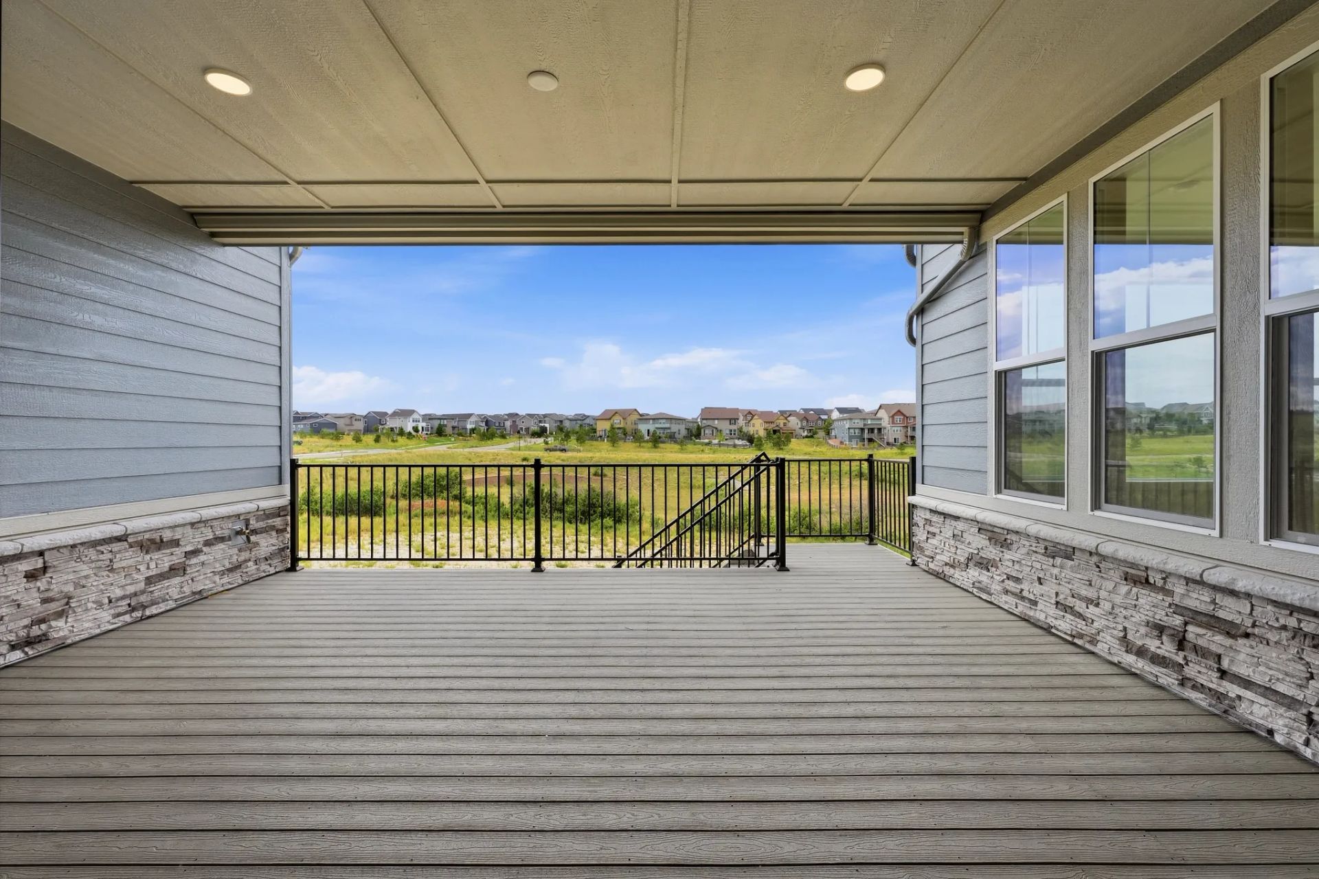 Homesite 3102 Main Floor Covered Deck