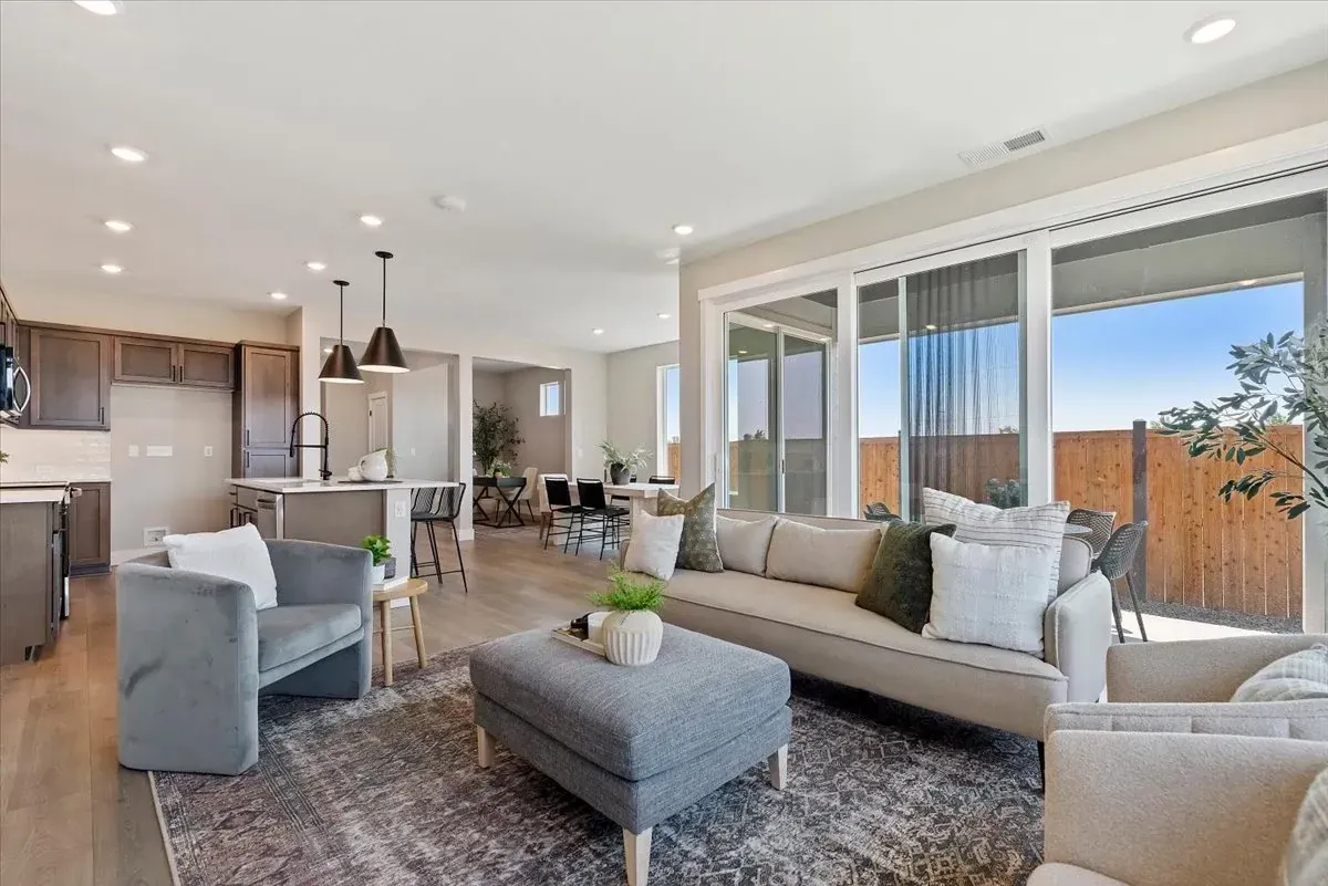 Trilogy Valor Muros HS 414 Great Room