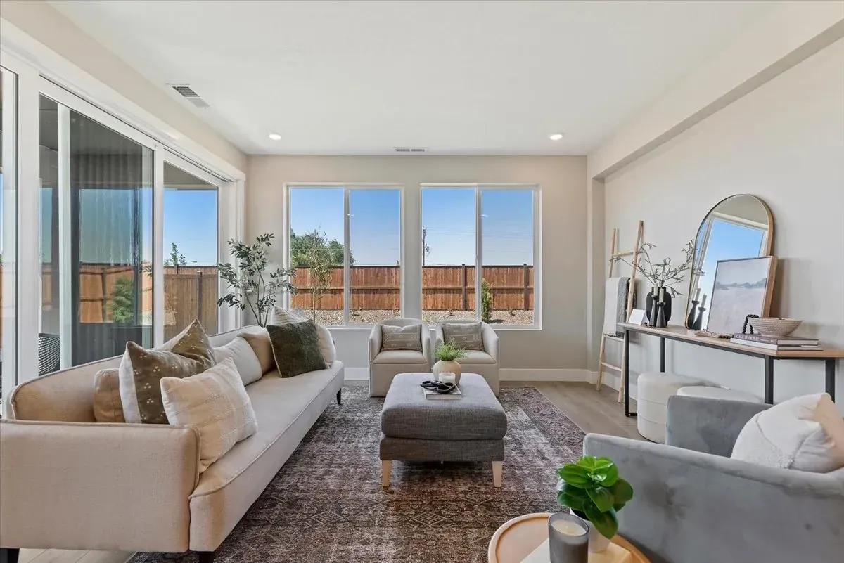 Trilogy Valor Muros HS 414 Great Room