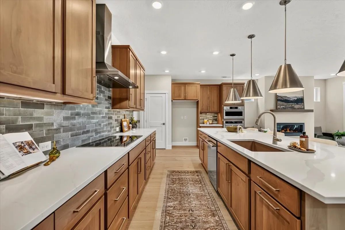 Trilogy Valor Affirm HS 502 Kitchen
