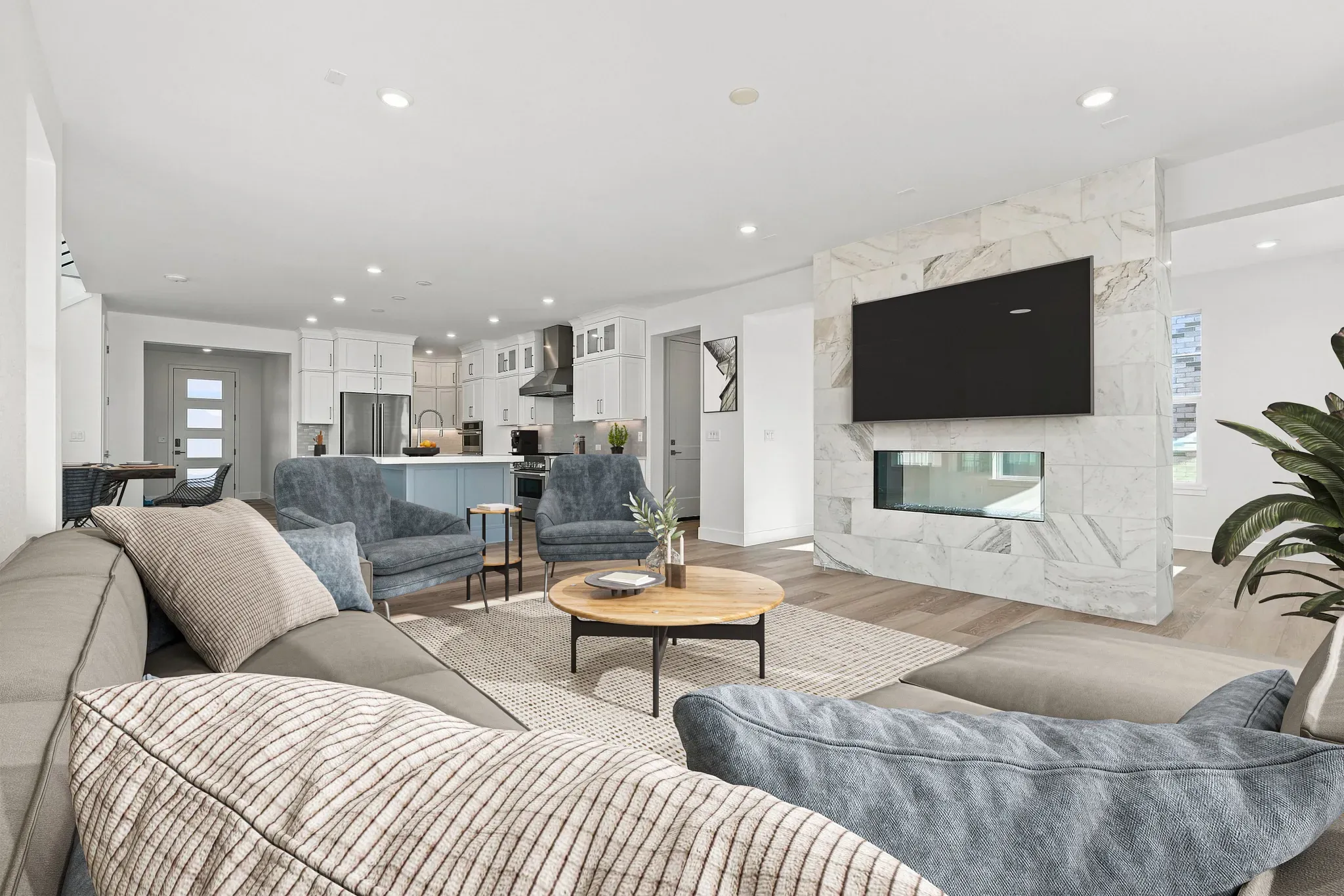 Homesite 12 Great Room + Kitchen - Virtually Stage