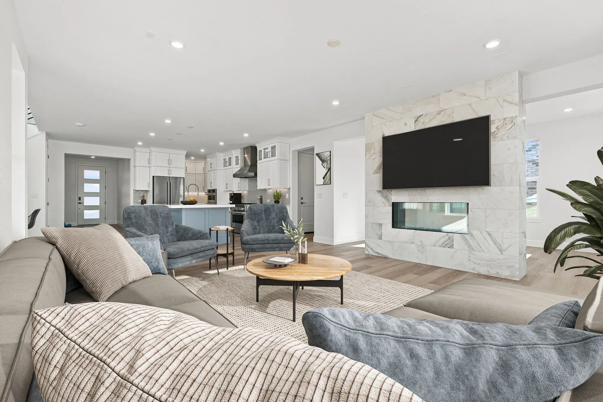 Homesite 12 Great Room + Kitchen - Virtually Stage
