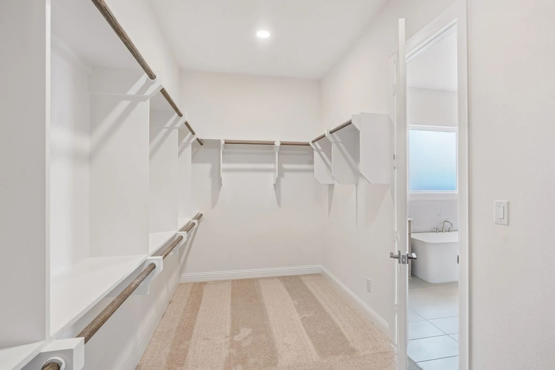 Homesite 0102 Closet
