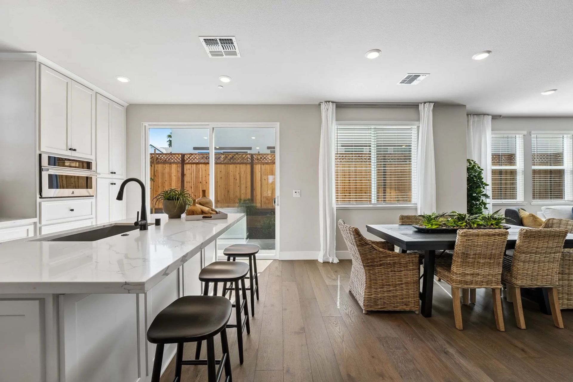 Abigail Place Homesite 15 Kitchen & Dining