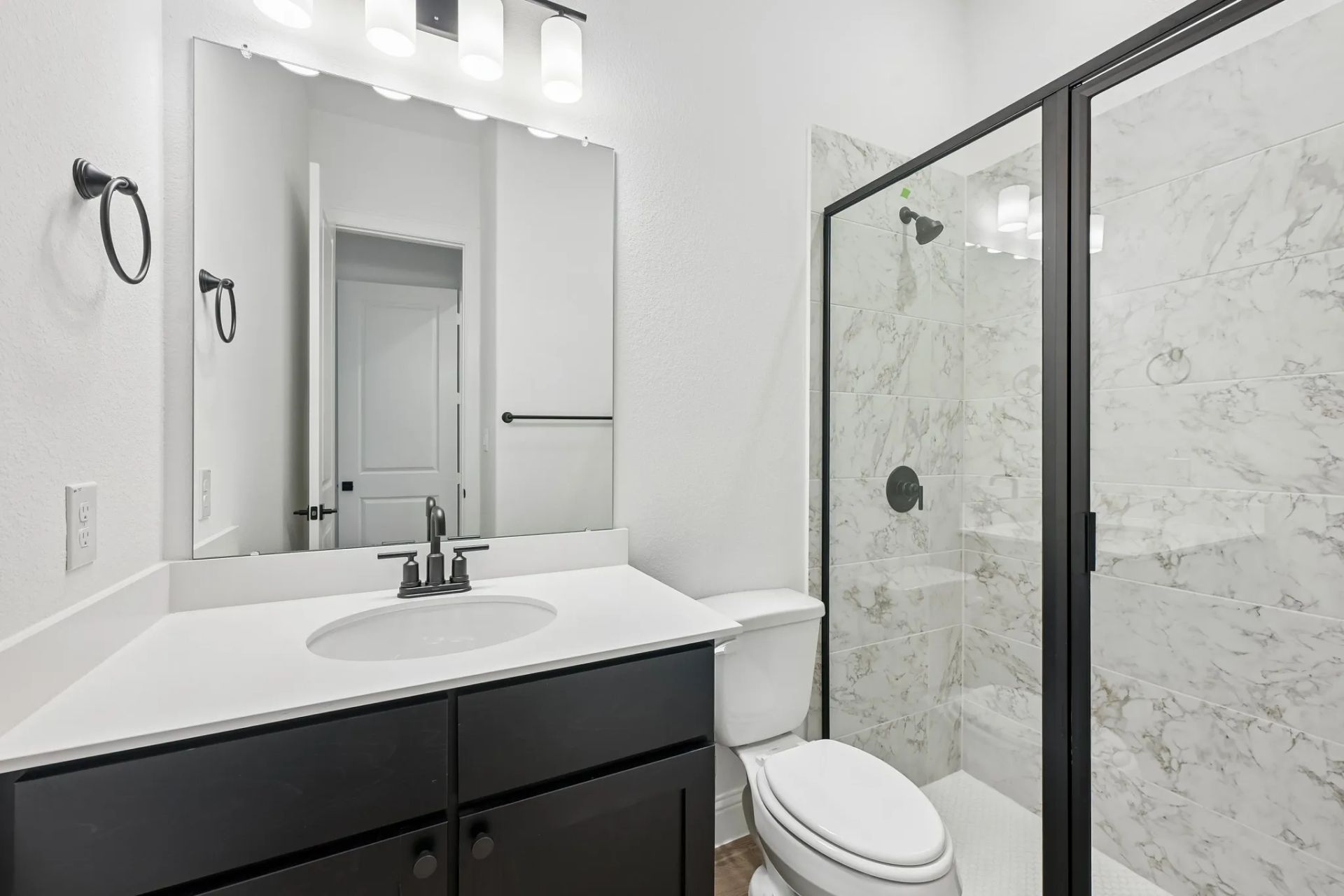 Homesite 0302 Bath 2