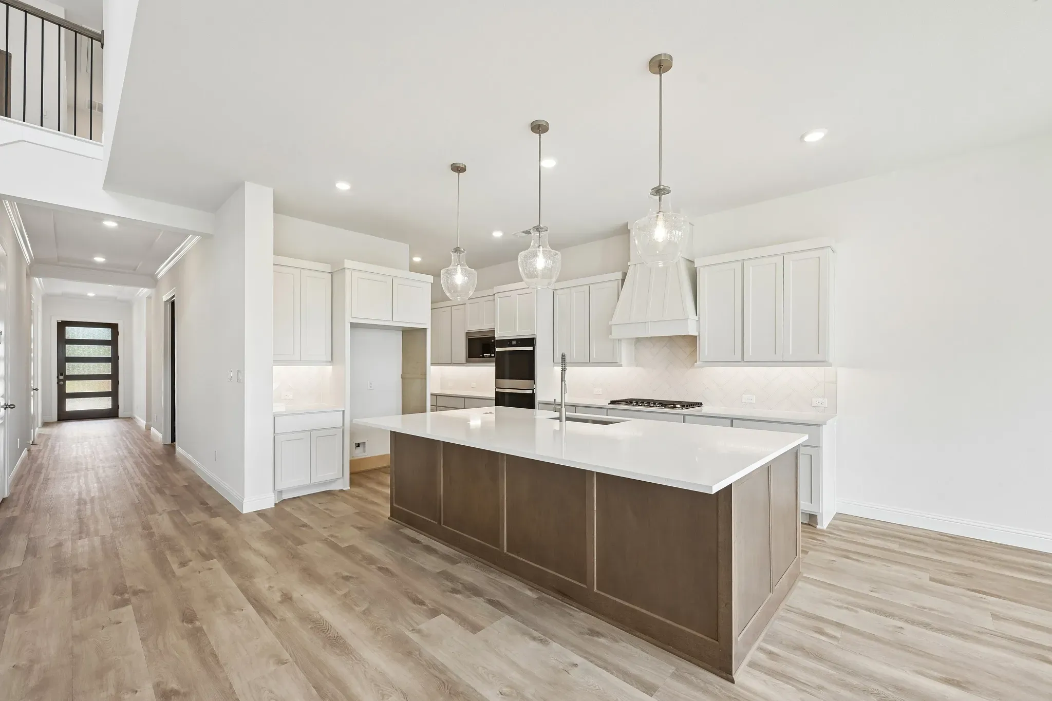 Homesite 1405 Kitchen - Staged