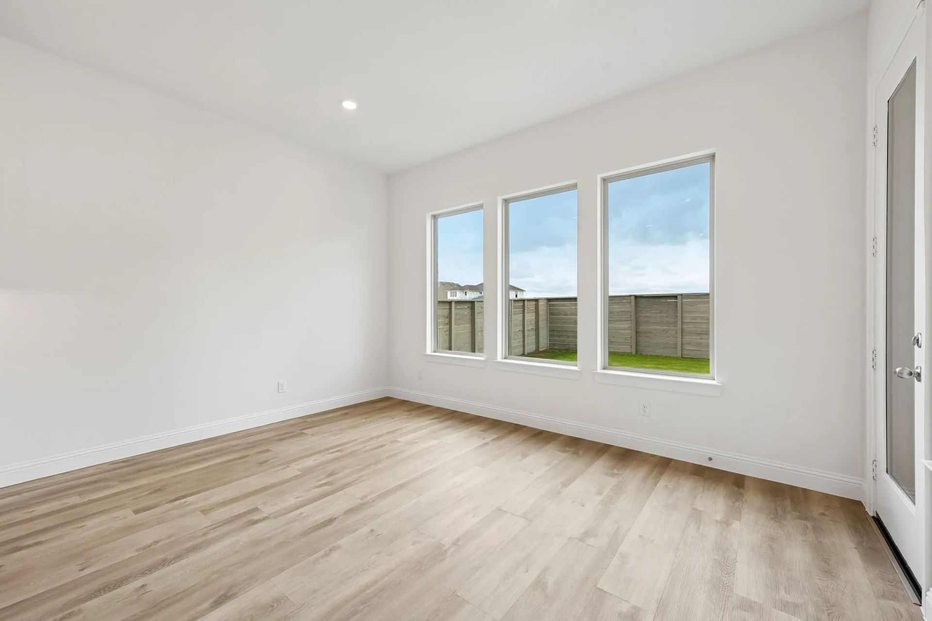 Homesite 1405 Dining Room - Staged