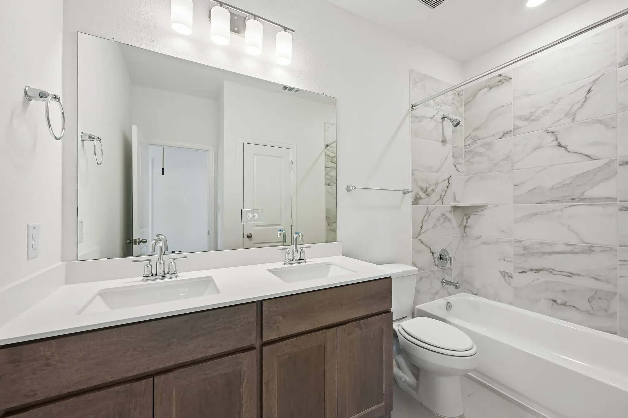 Homesite 1405 Bath 3