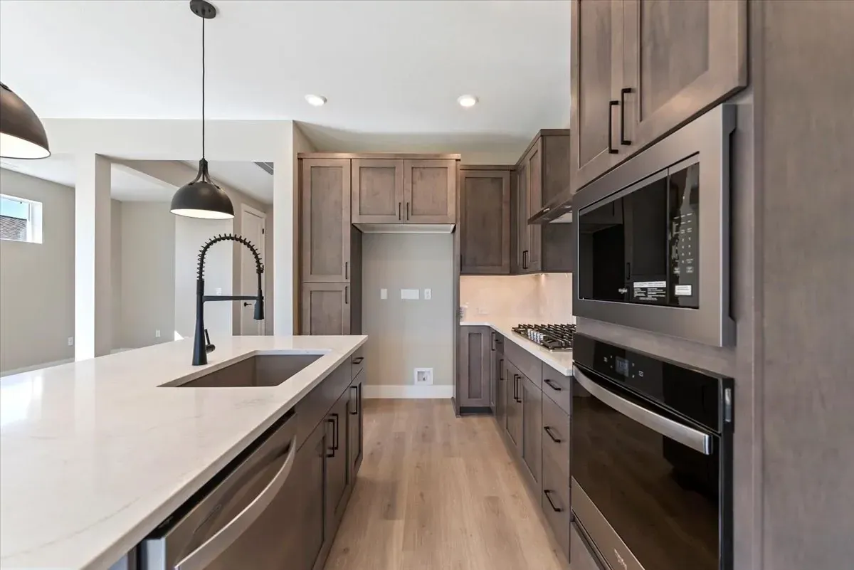 Trilogy Valor Muros HS 436 Kitchen