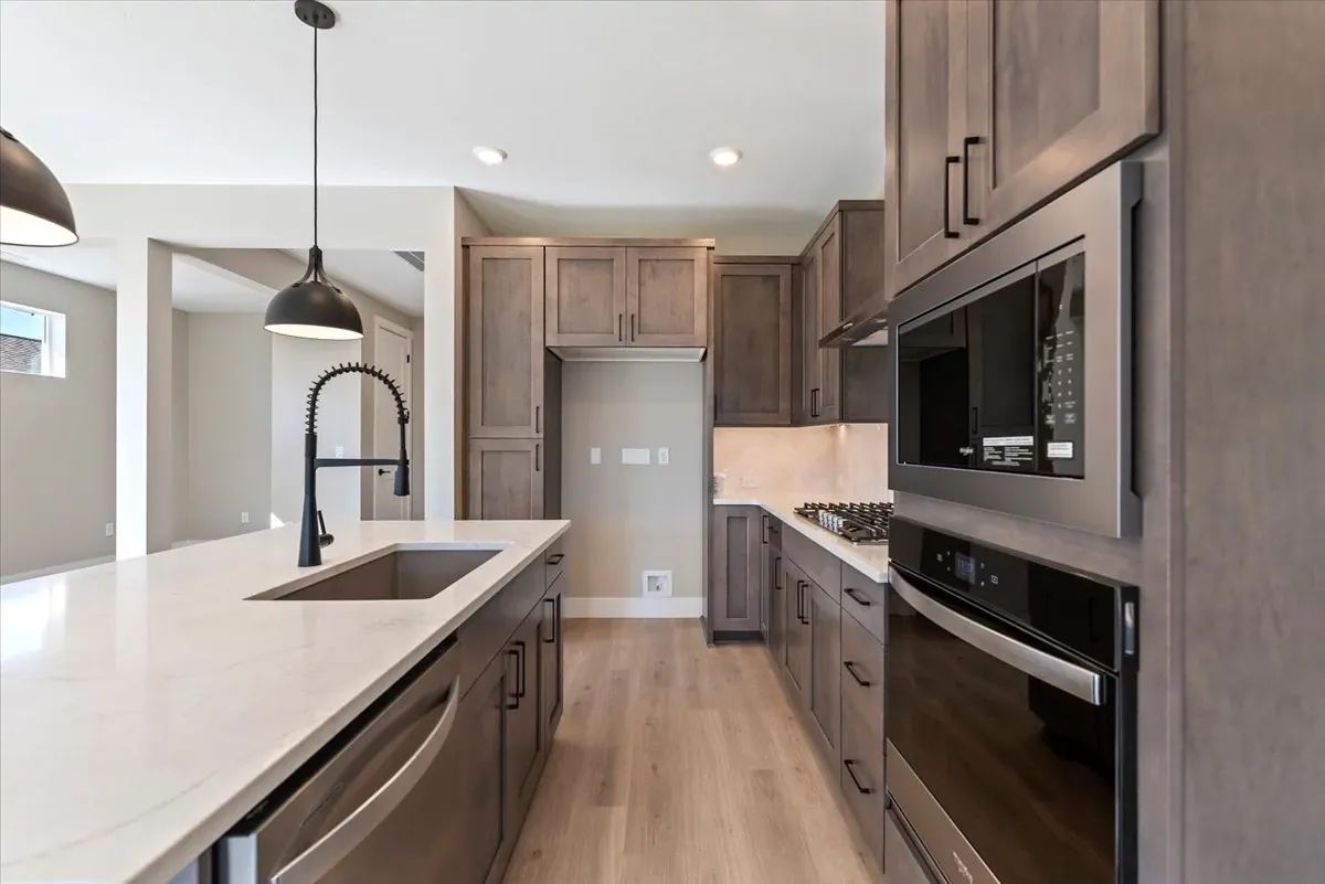 Trilogy Valor Muros HS 436 Kitchen