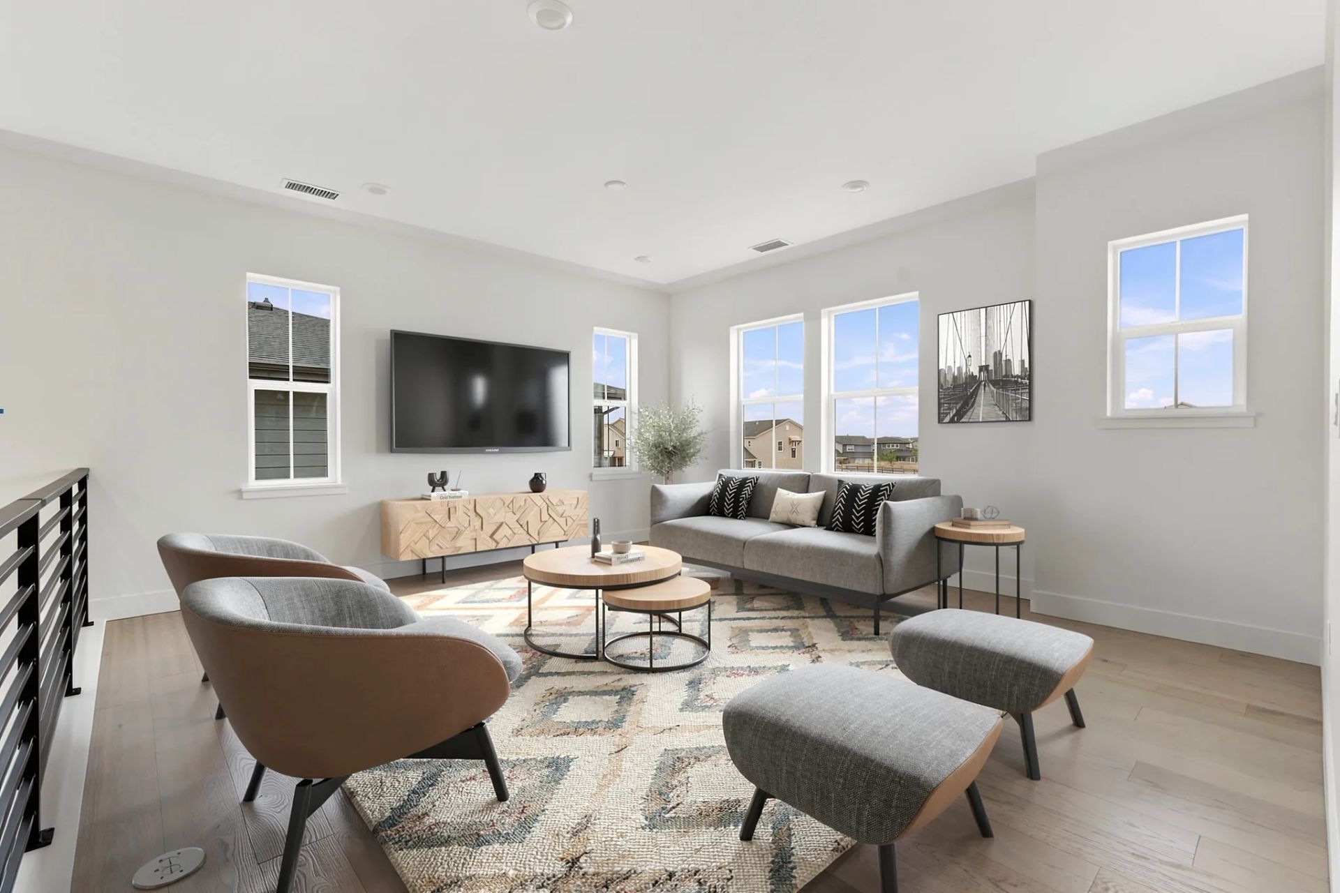 Homesite 11 Loft - Virtually Staged