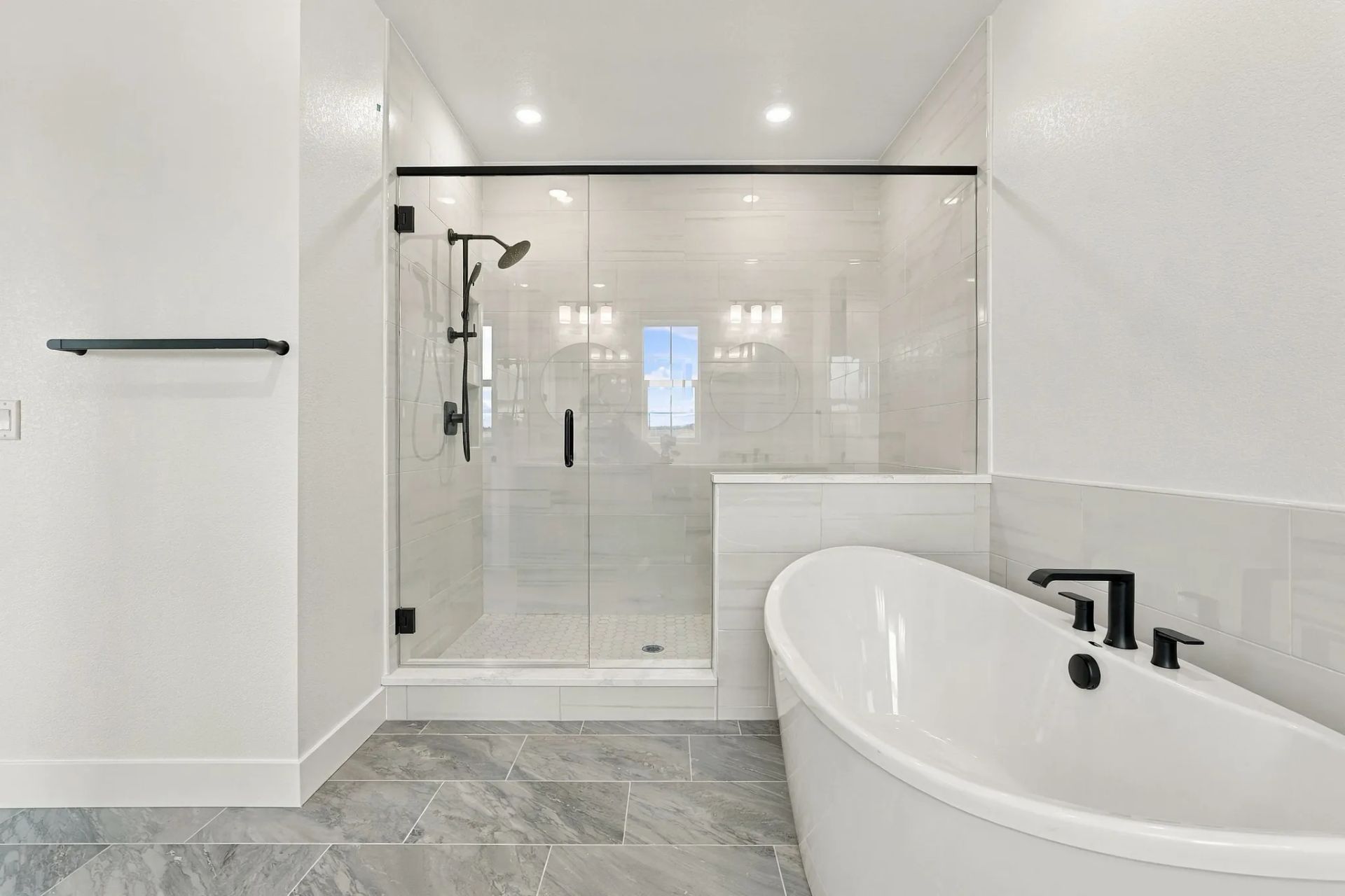 Homesite 11 Primary Bath
