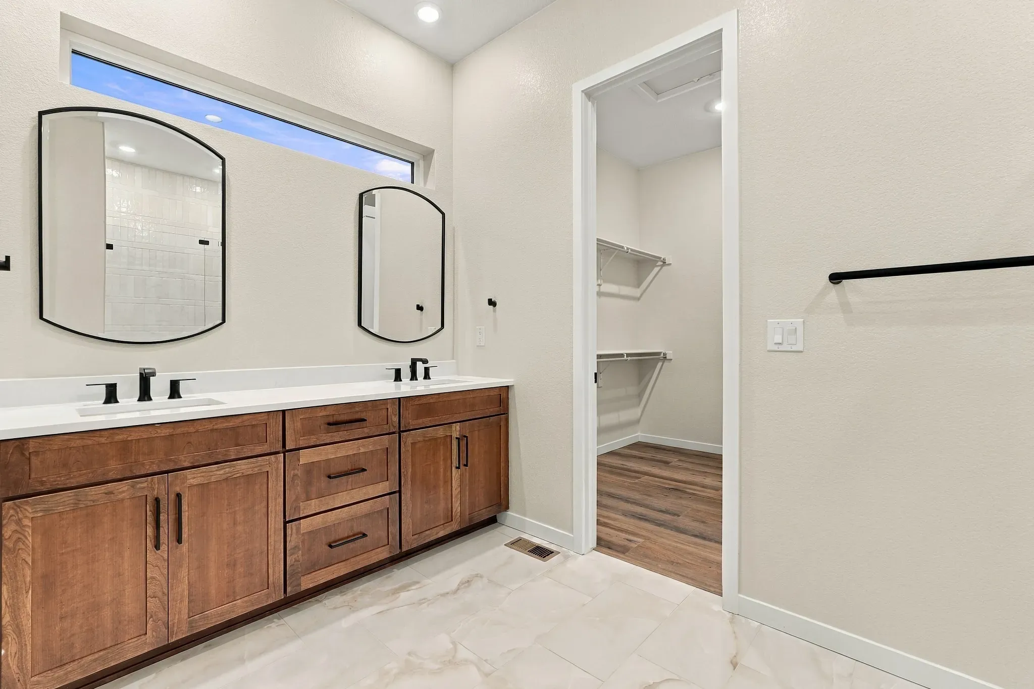 Homesite 67 Primary Bath