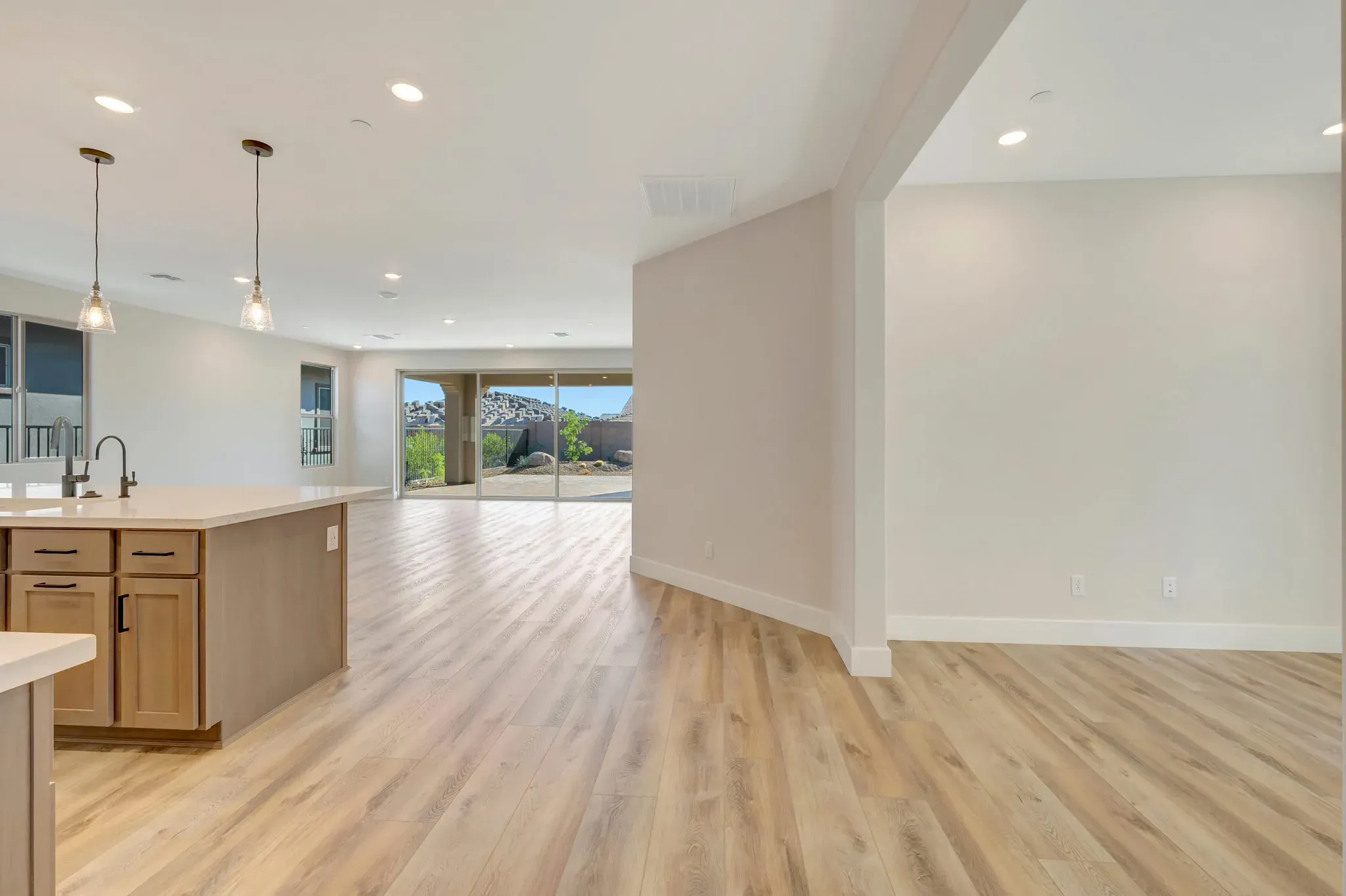 Trilogy Ridgecrest Dream HS 131 Kitchen