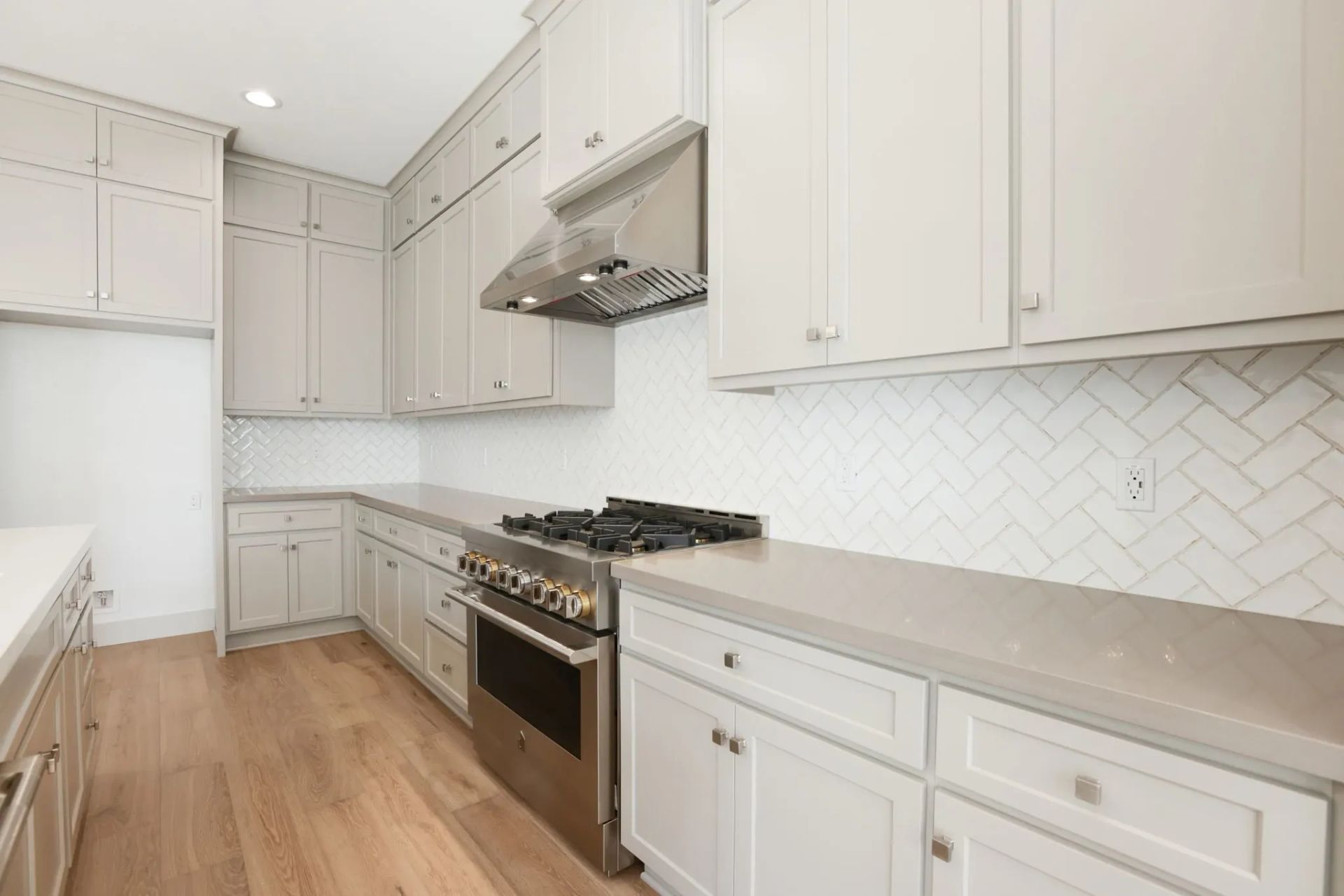 Light House Homesite 652 Kitchen