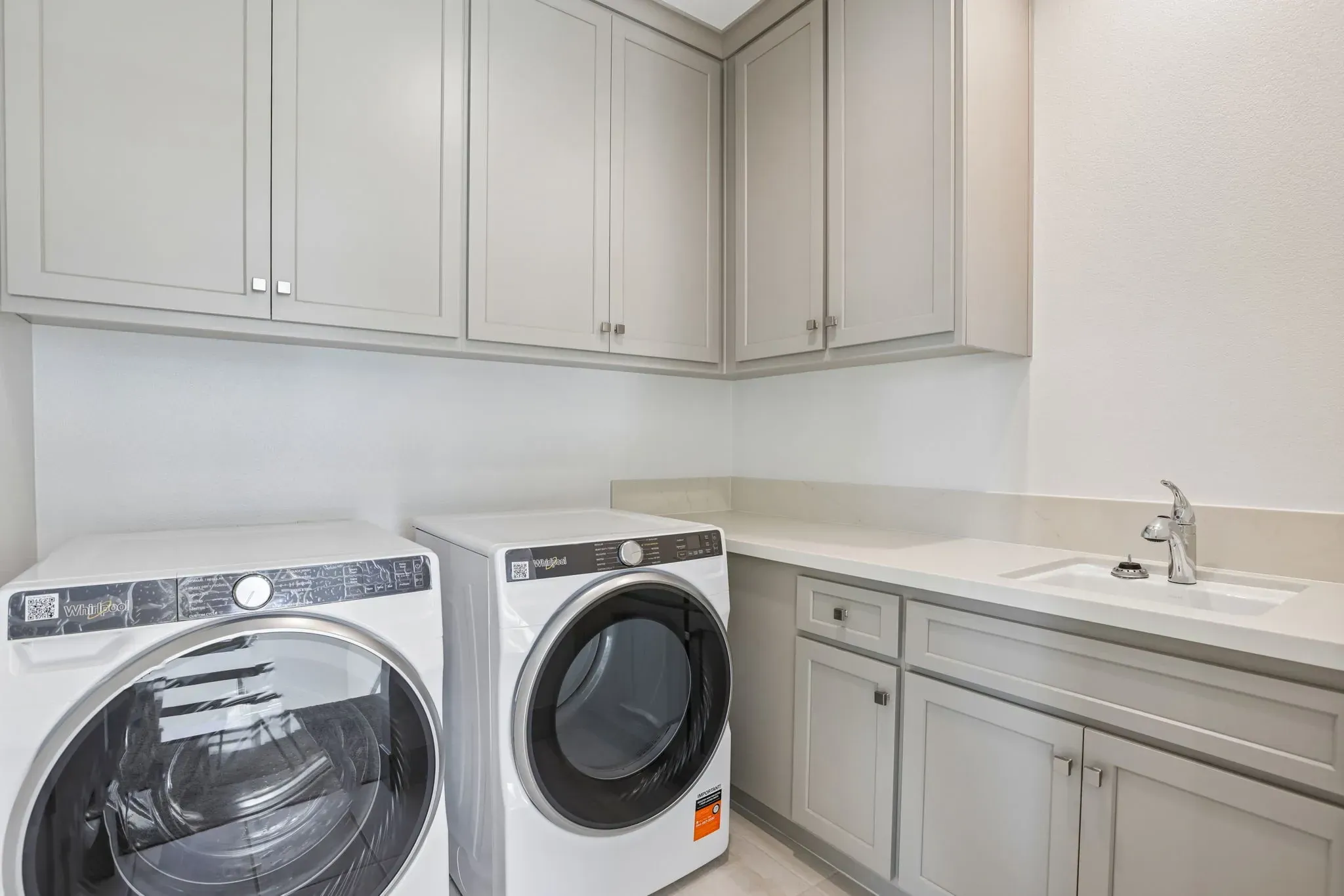 Light House Homesite 652 Laundry