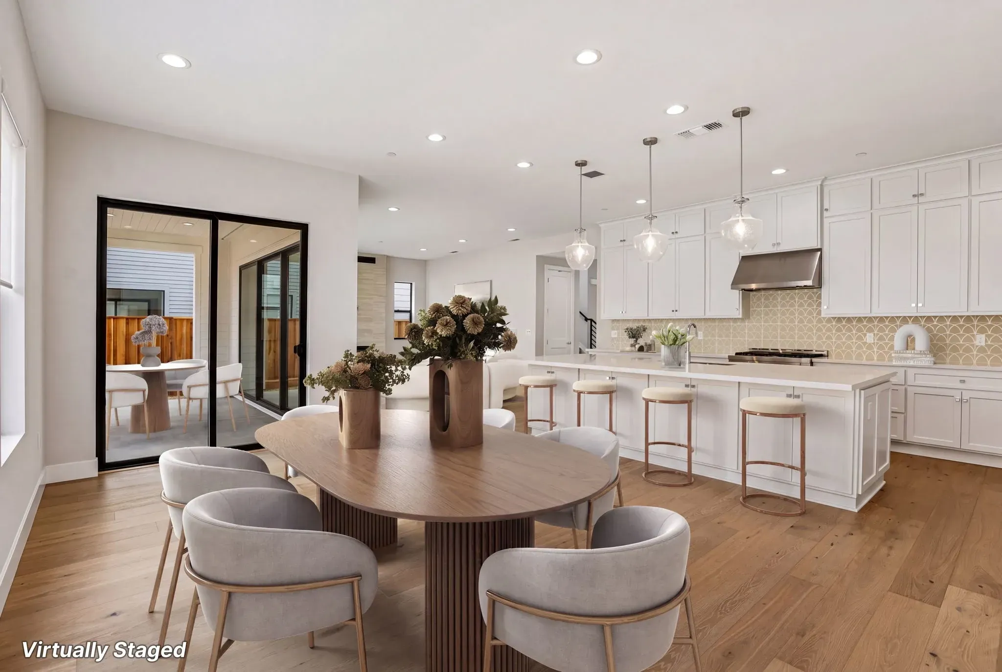 Light House Homesite 655 Dining & Kitchen Virtuall